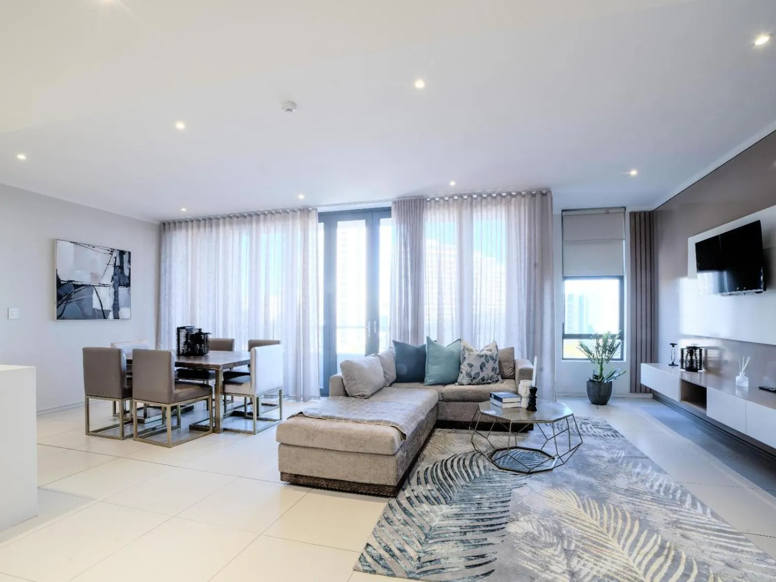 Photo of the whole room in Masingita Towers Hotel and SPA