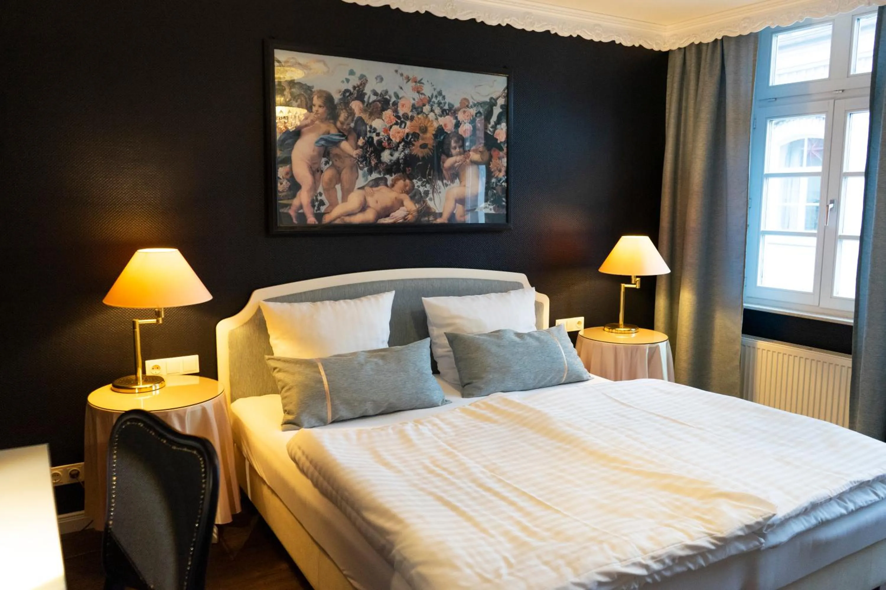 Photo of the whole room, Bed in Rein Klassik Hotel