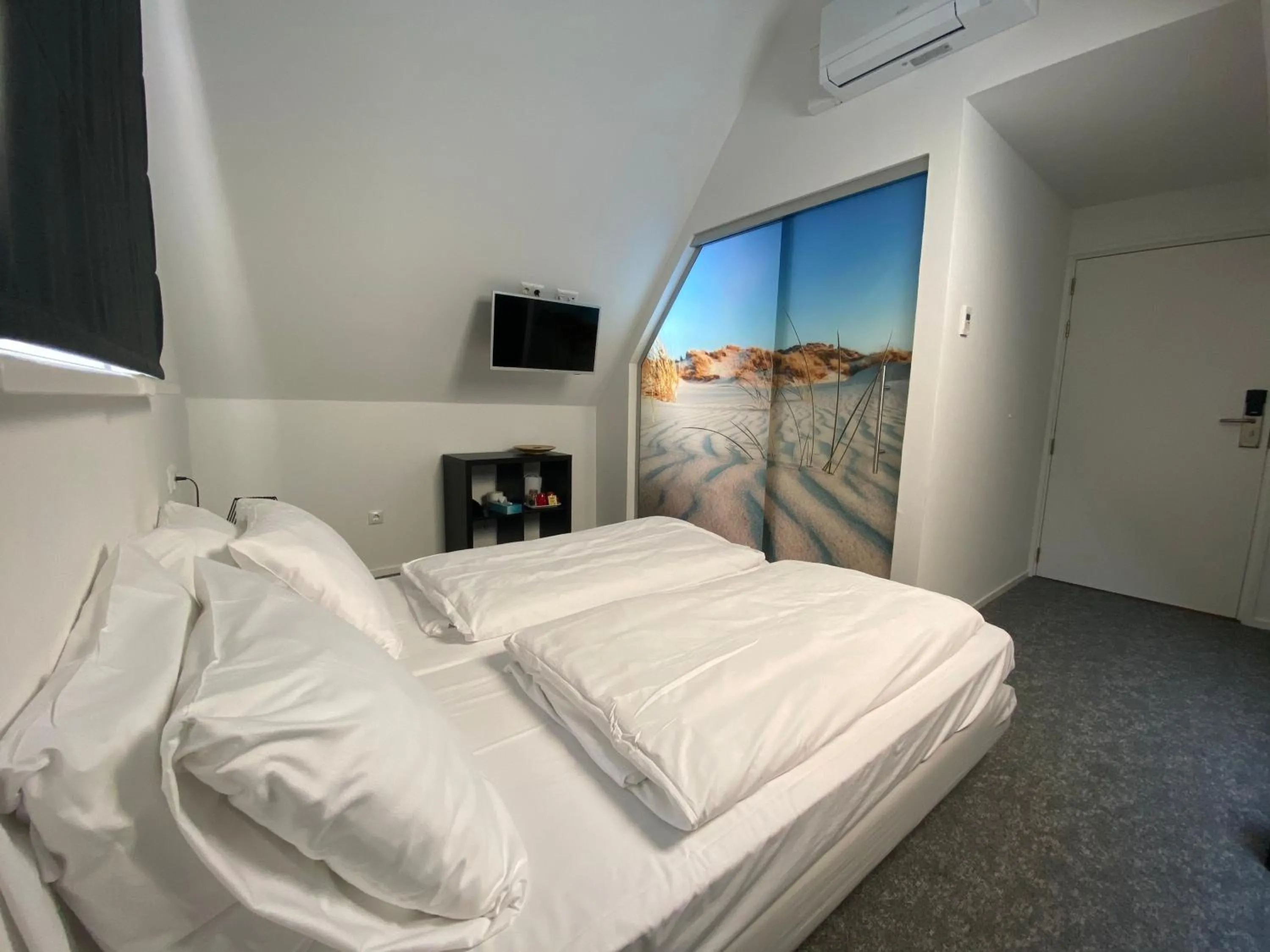 Photo of the whole room, Bed in Hotel Restaurant De Stadsherberg