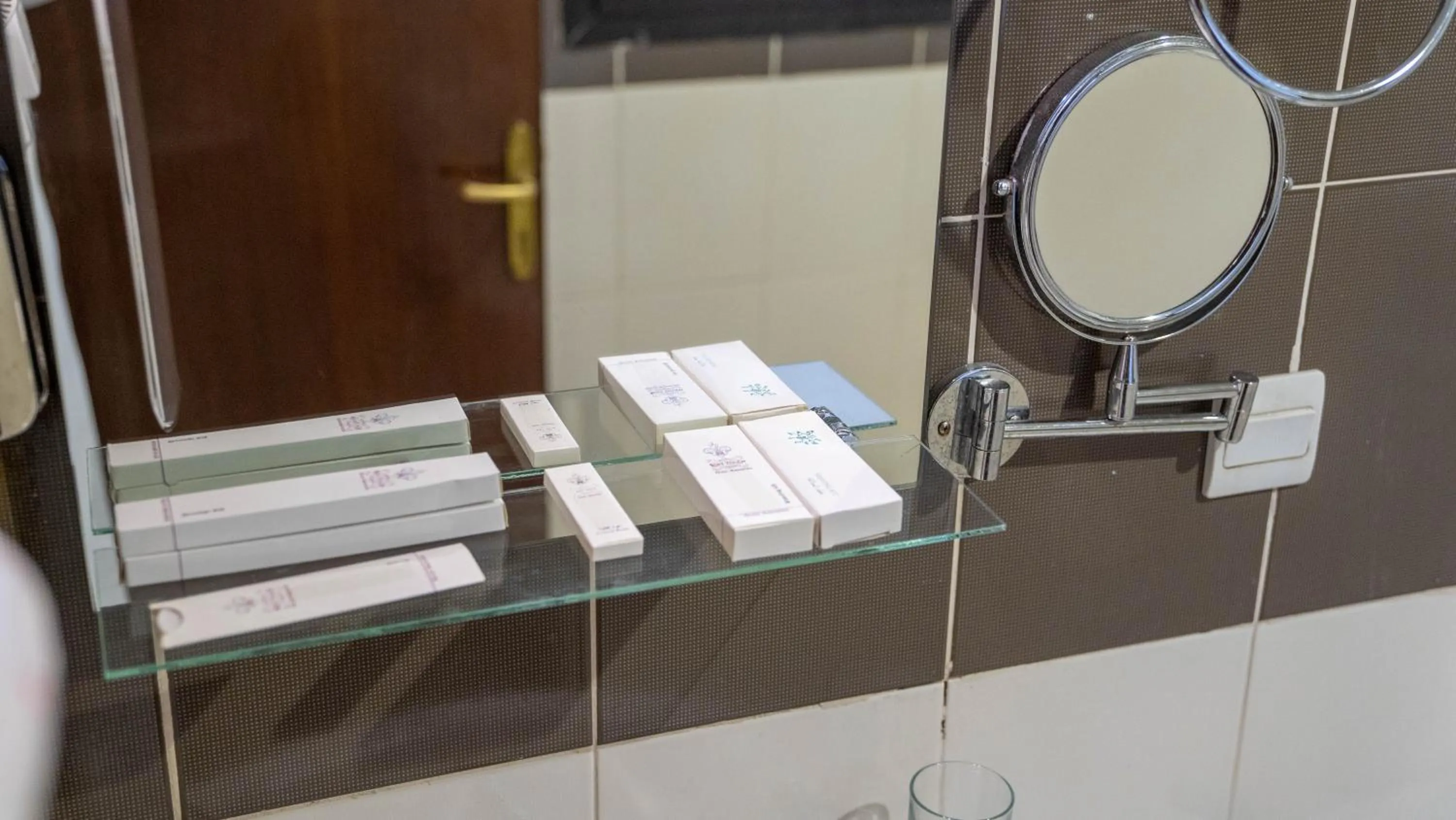 Bathroom in Al Barakah Mawaddah Hotel