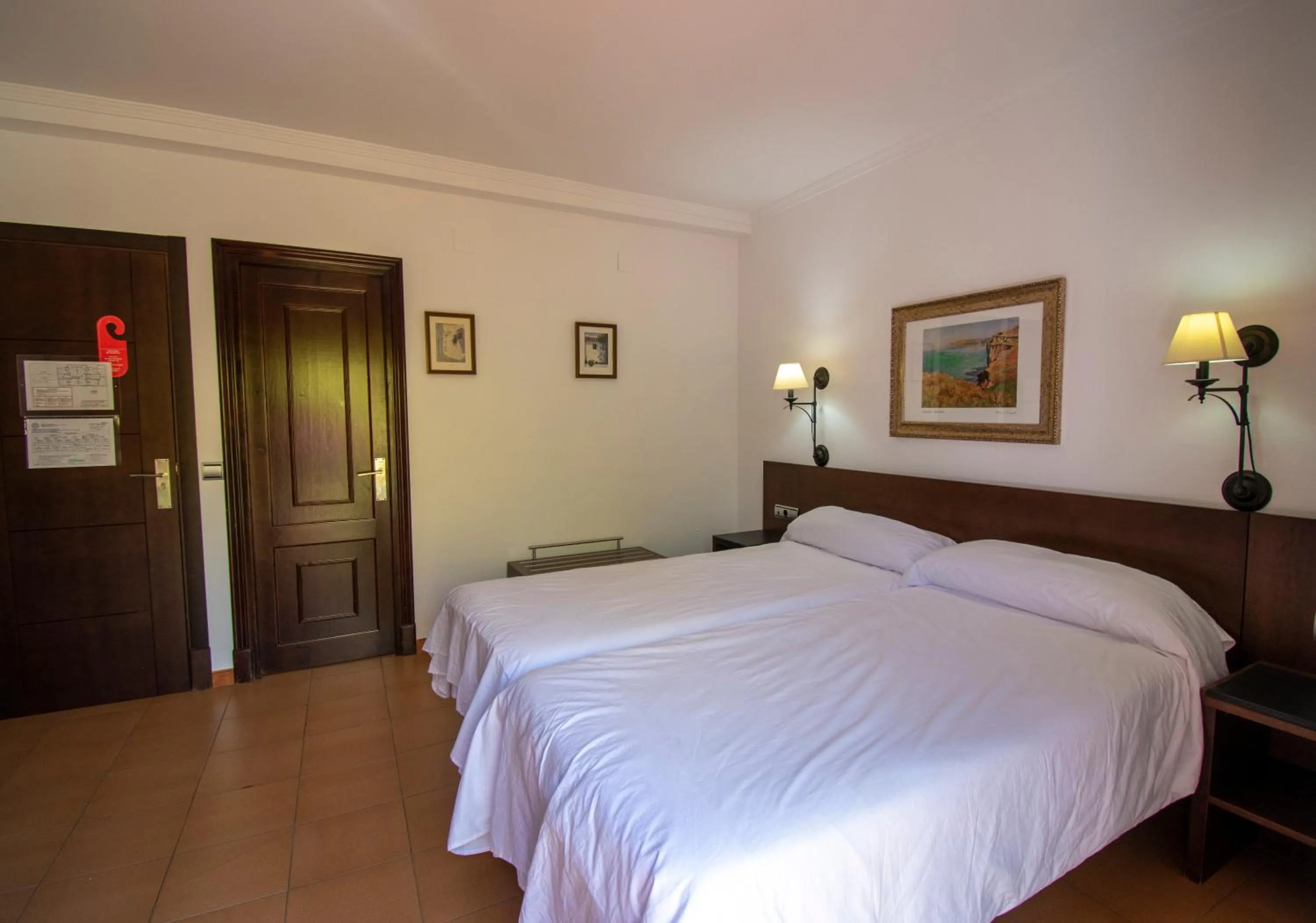 Bedroom, Bed in Hotel del Carmen