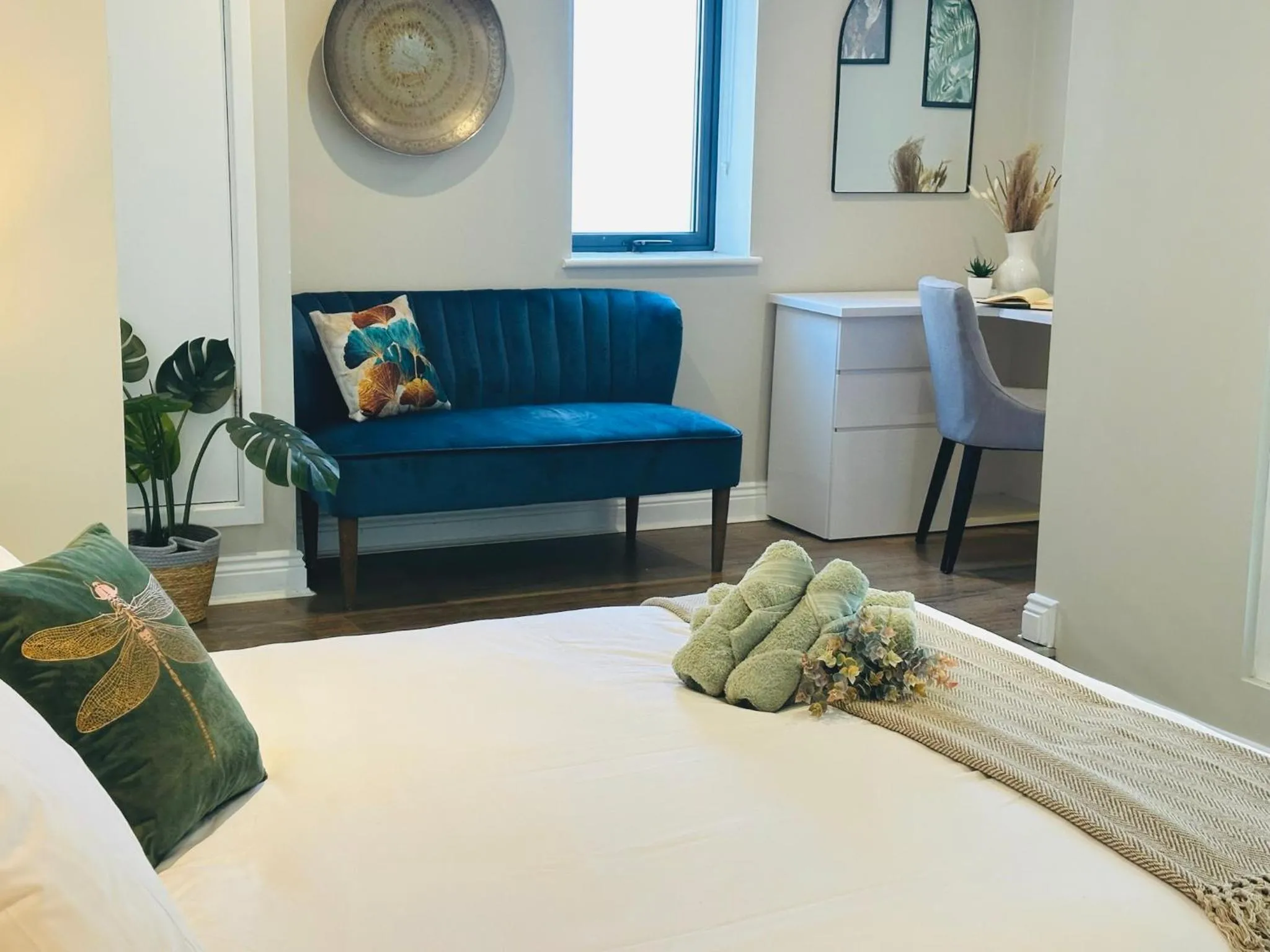 Stylish, modern apartment in Central London