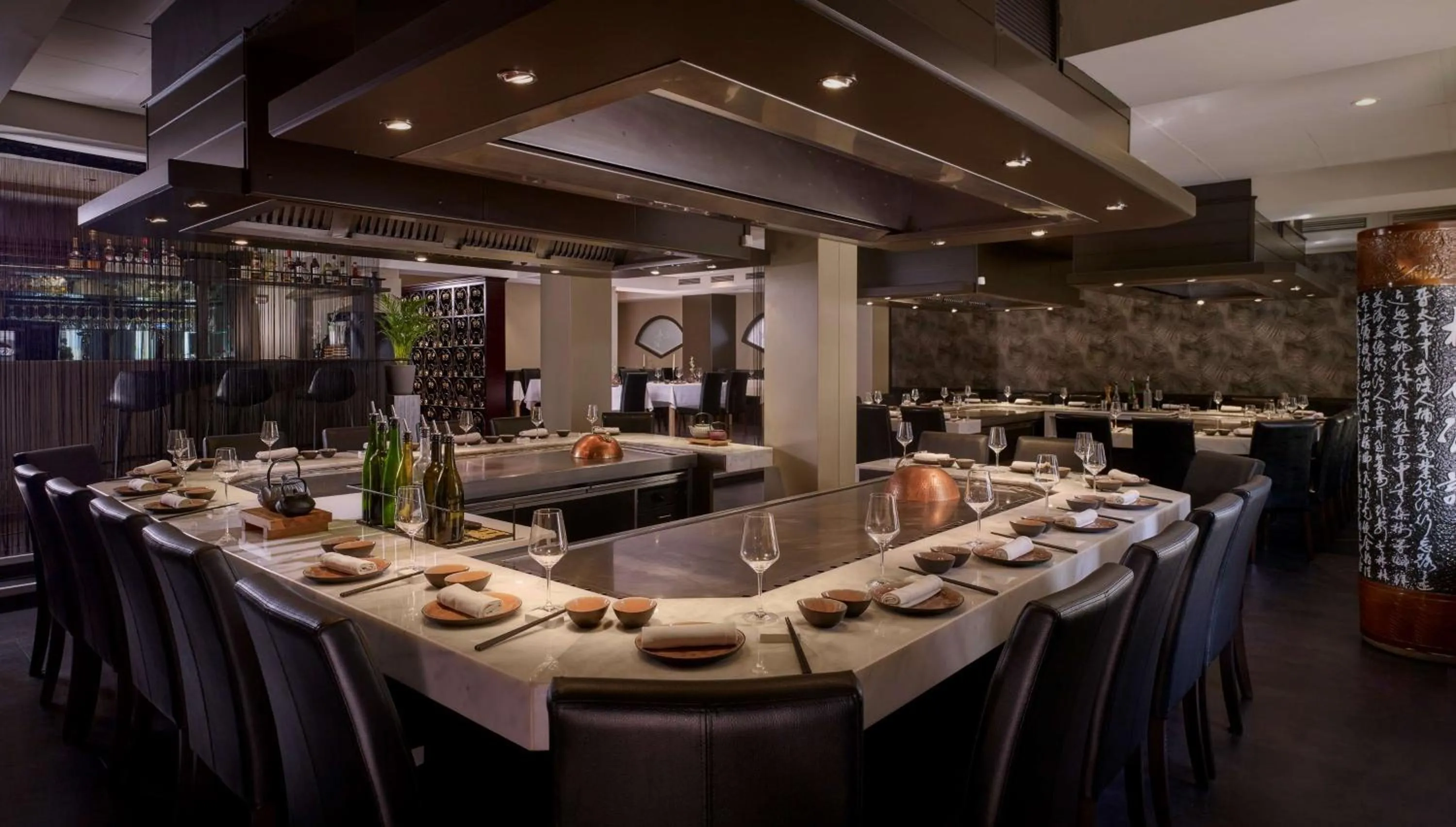 Restaurant/places to eat in Park Plaza Eindhoven