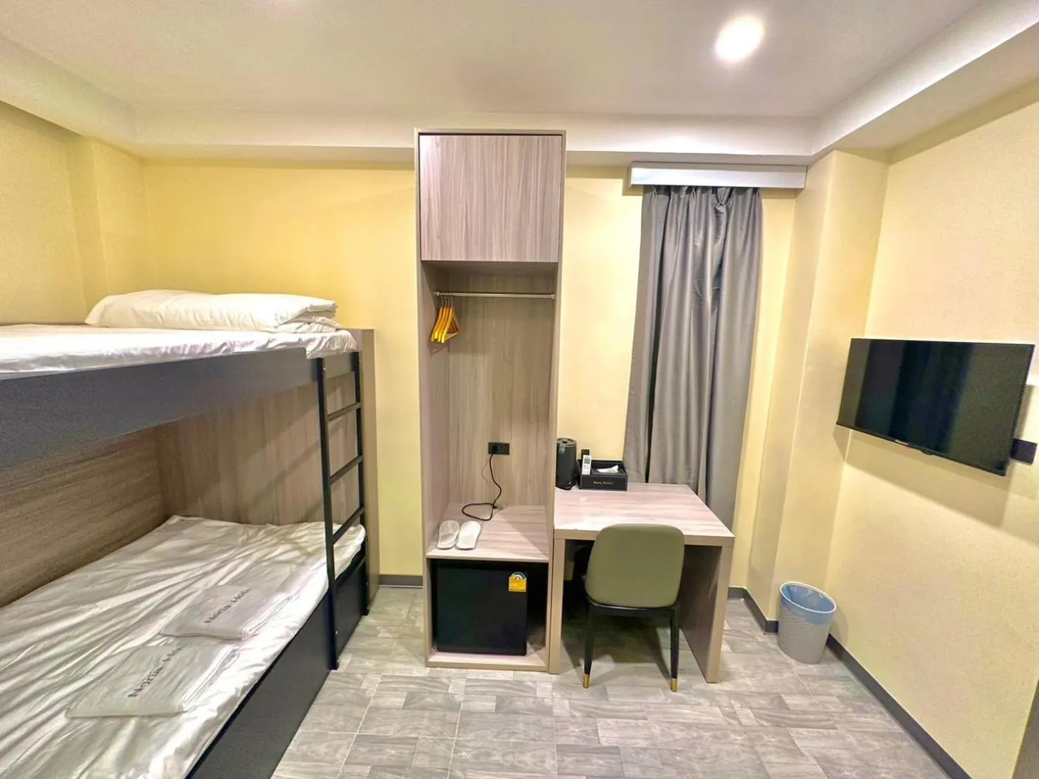 Bed in Nona Hotel, Bangkok