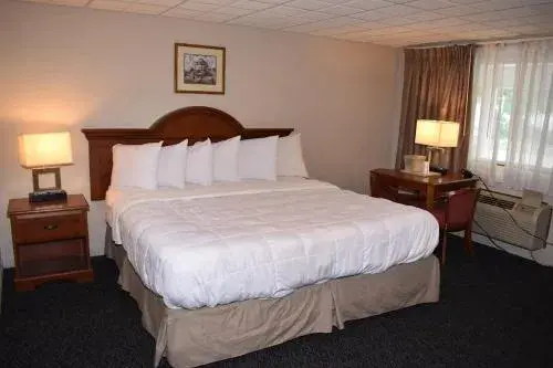 Coachman Inn Coachman Inn