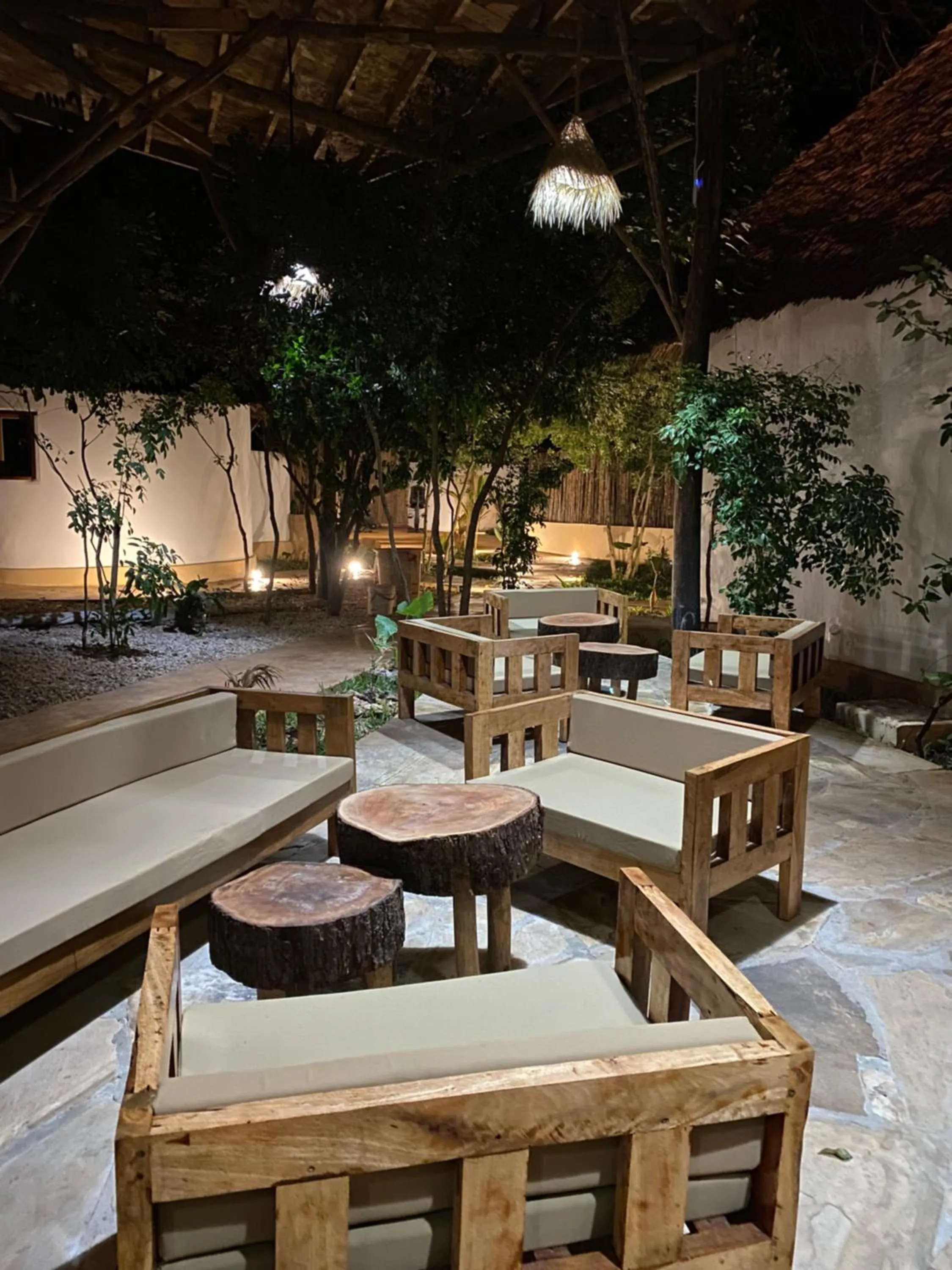 Lounge or bar in Baobab Africa Lodge Zanzibar