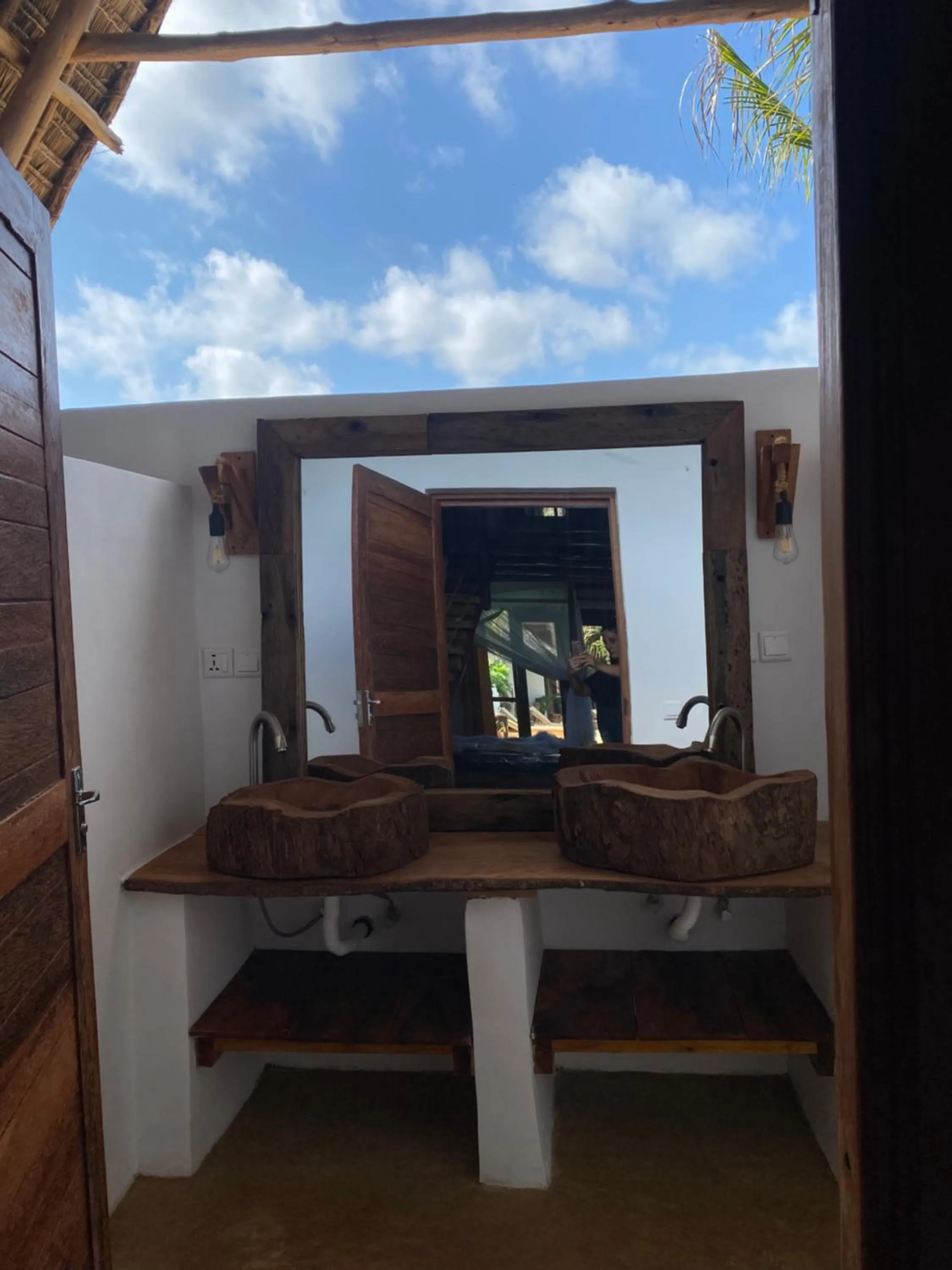 Bathroom in Baobab Africa Lodge Zanzibar