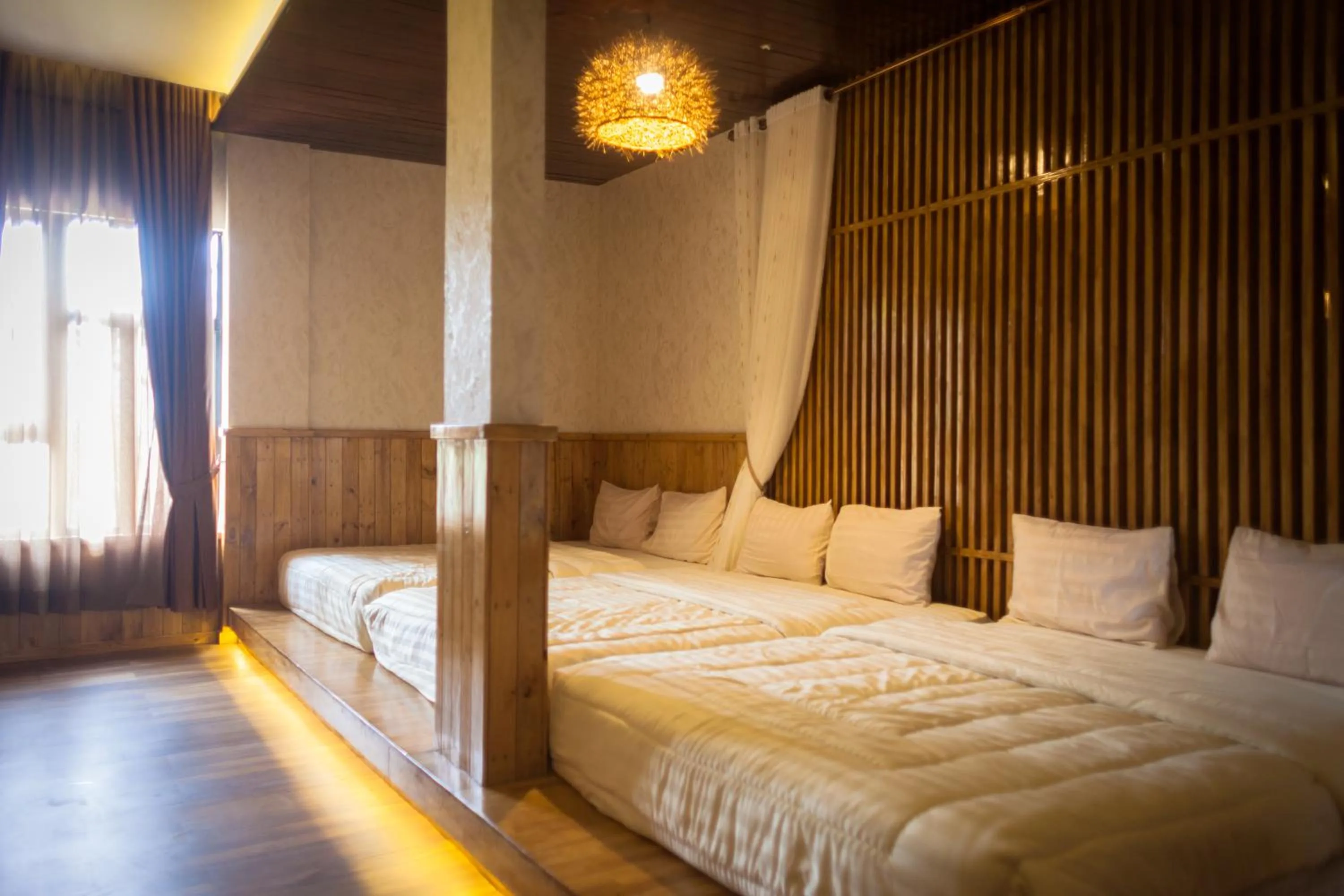 Bed in Pariban Hotel