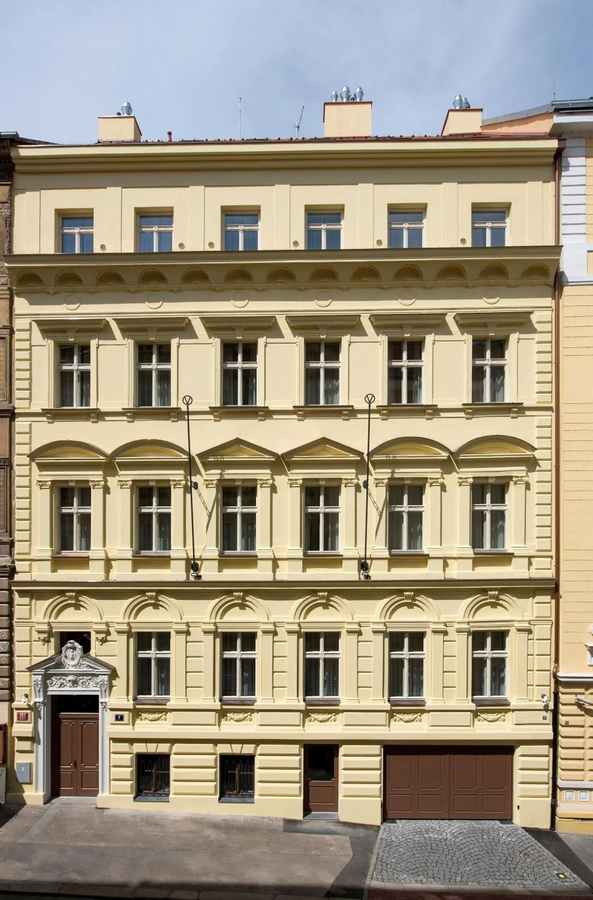 Property building in DownTown Suites Rubesova
