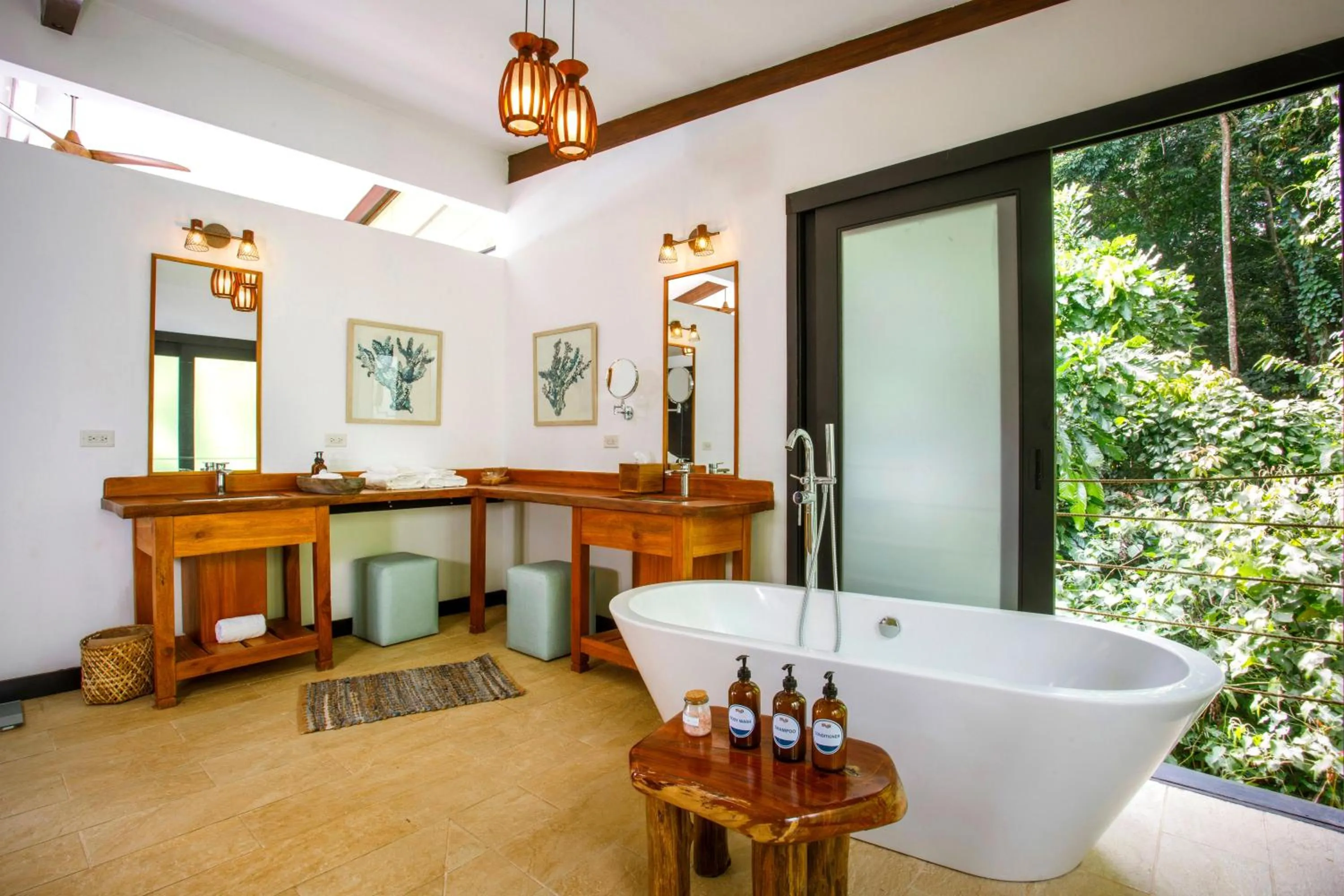 Bathroom in The Resort at Isla Palenque Member of the Cayuga Collection