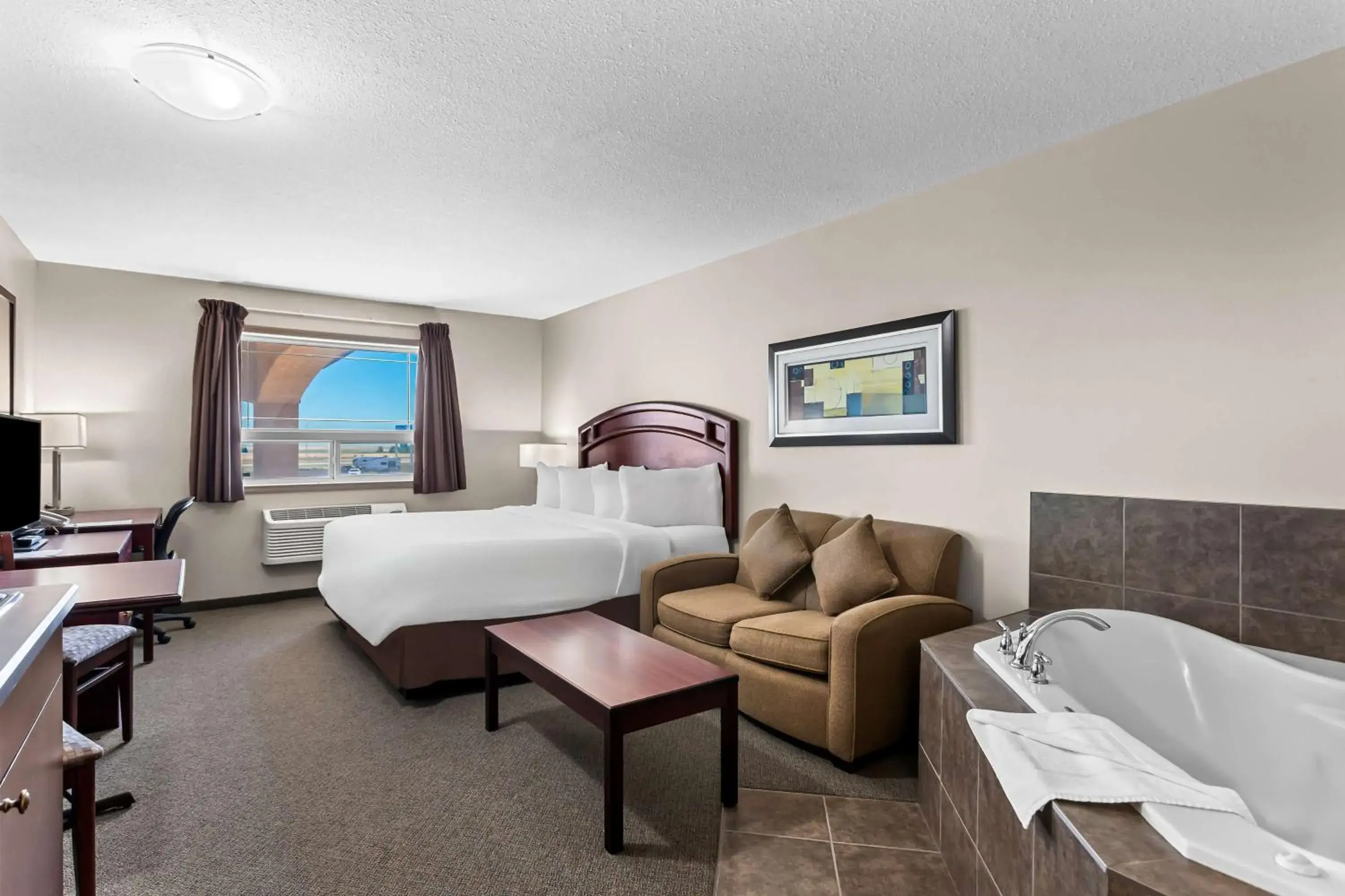 Photo of the whole room, Bed in SureStay Hotel by Best Western Bassano Photo of the whole room, Bed in SureStay Hotel by Best Western Bassano