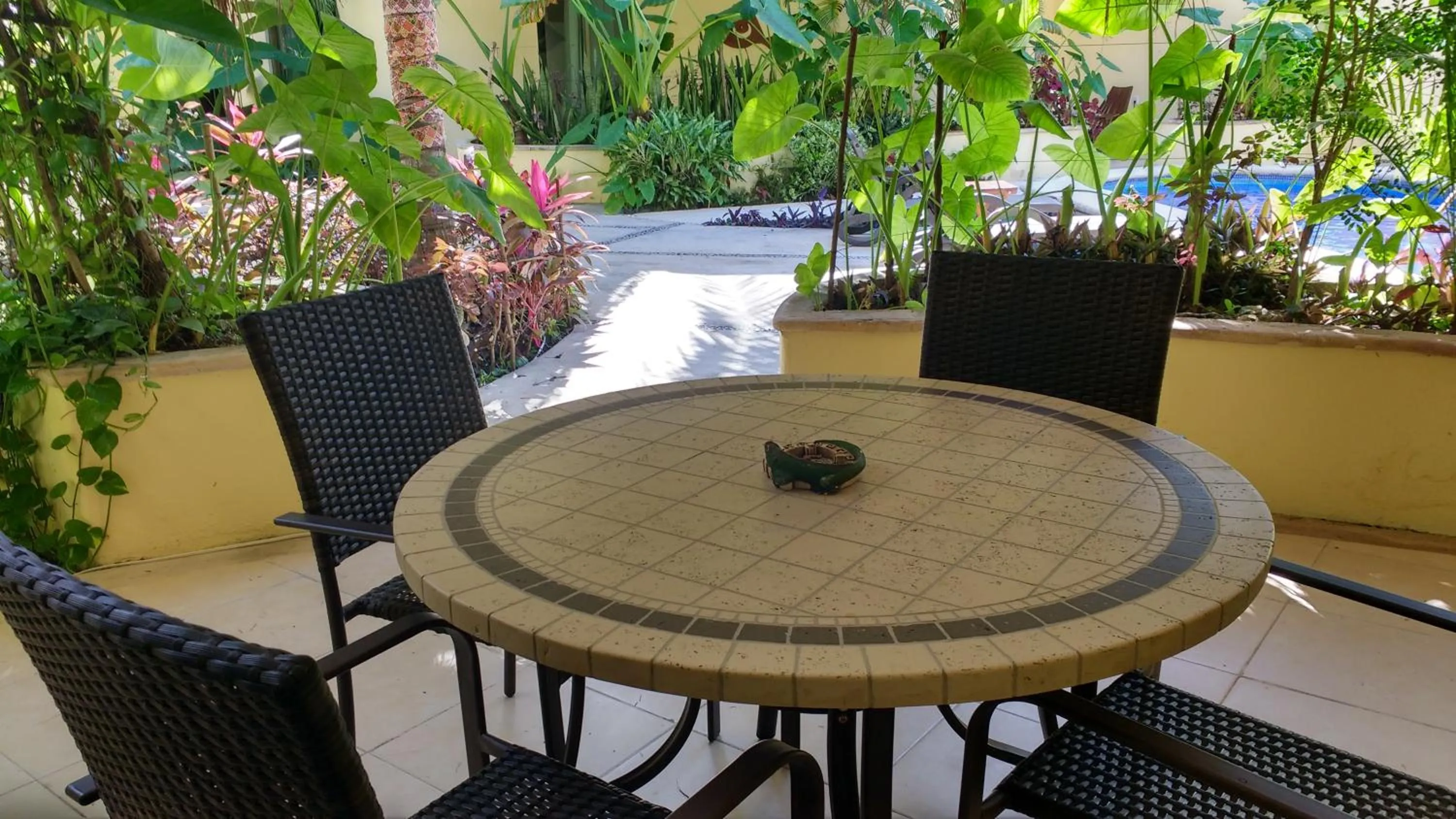 Balcony/Terrace in Villas Akalan