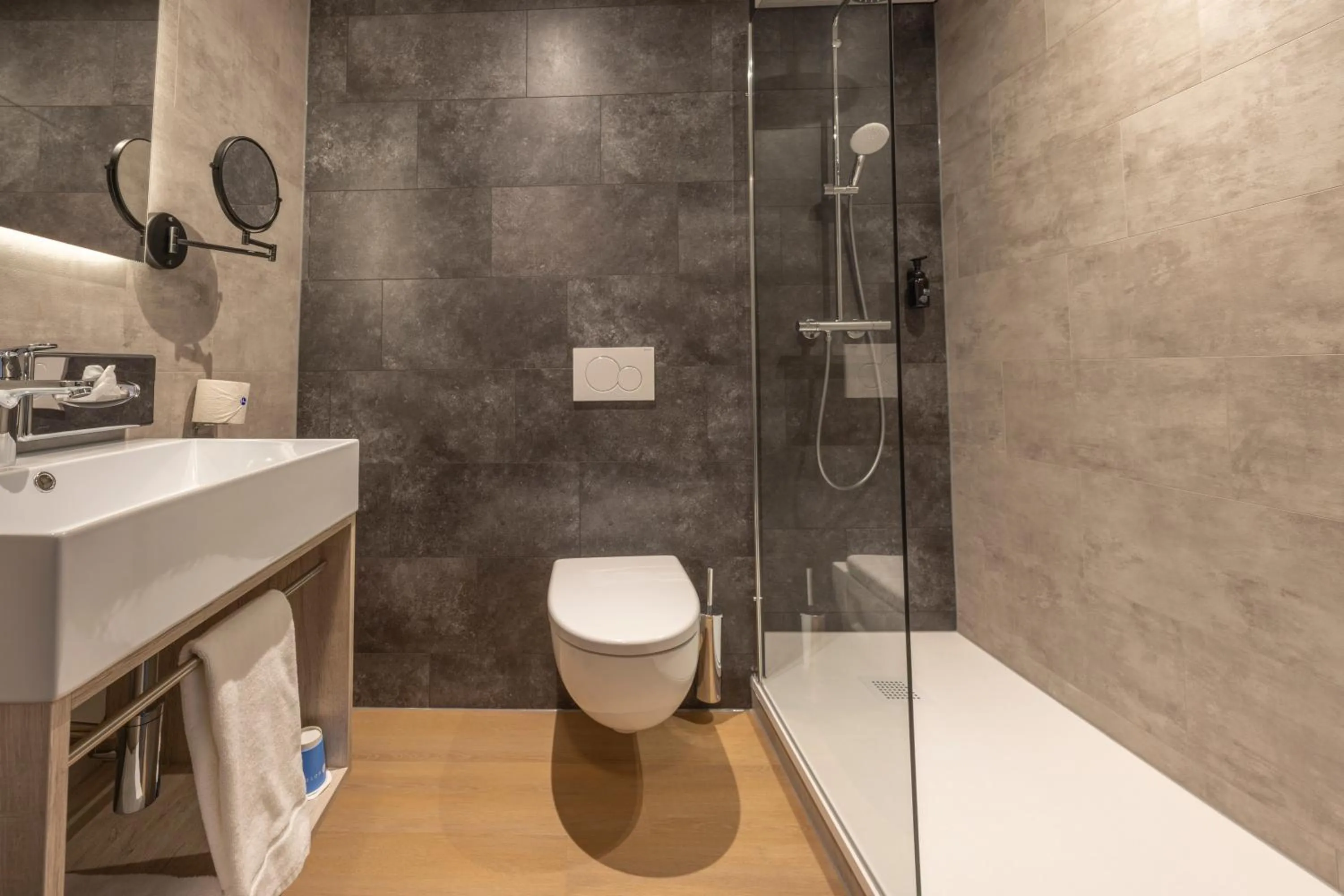 Bathroom in Fletcher Hotel Apeldoorn