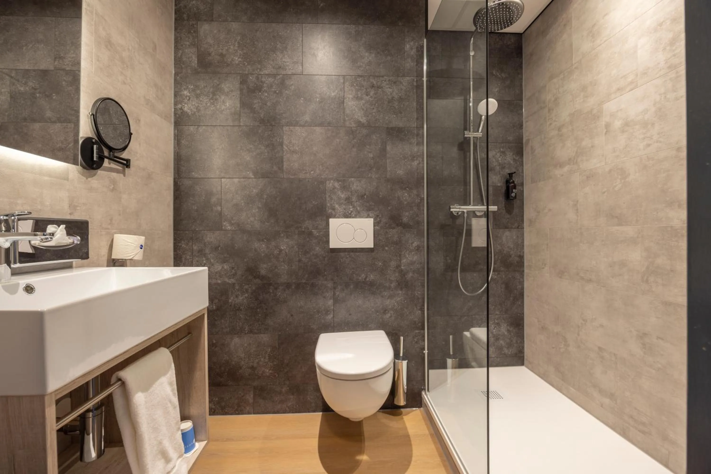 Bathroom in Fletcher Hotel Apeldoorn