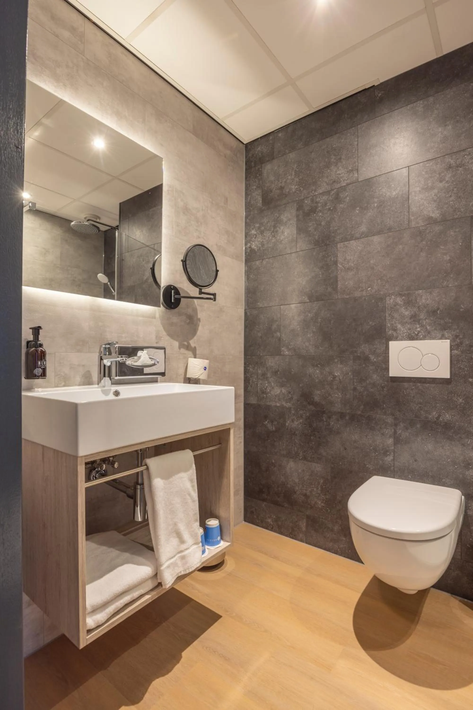 Bathroom in Fletcher Hotel Apeldoorn