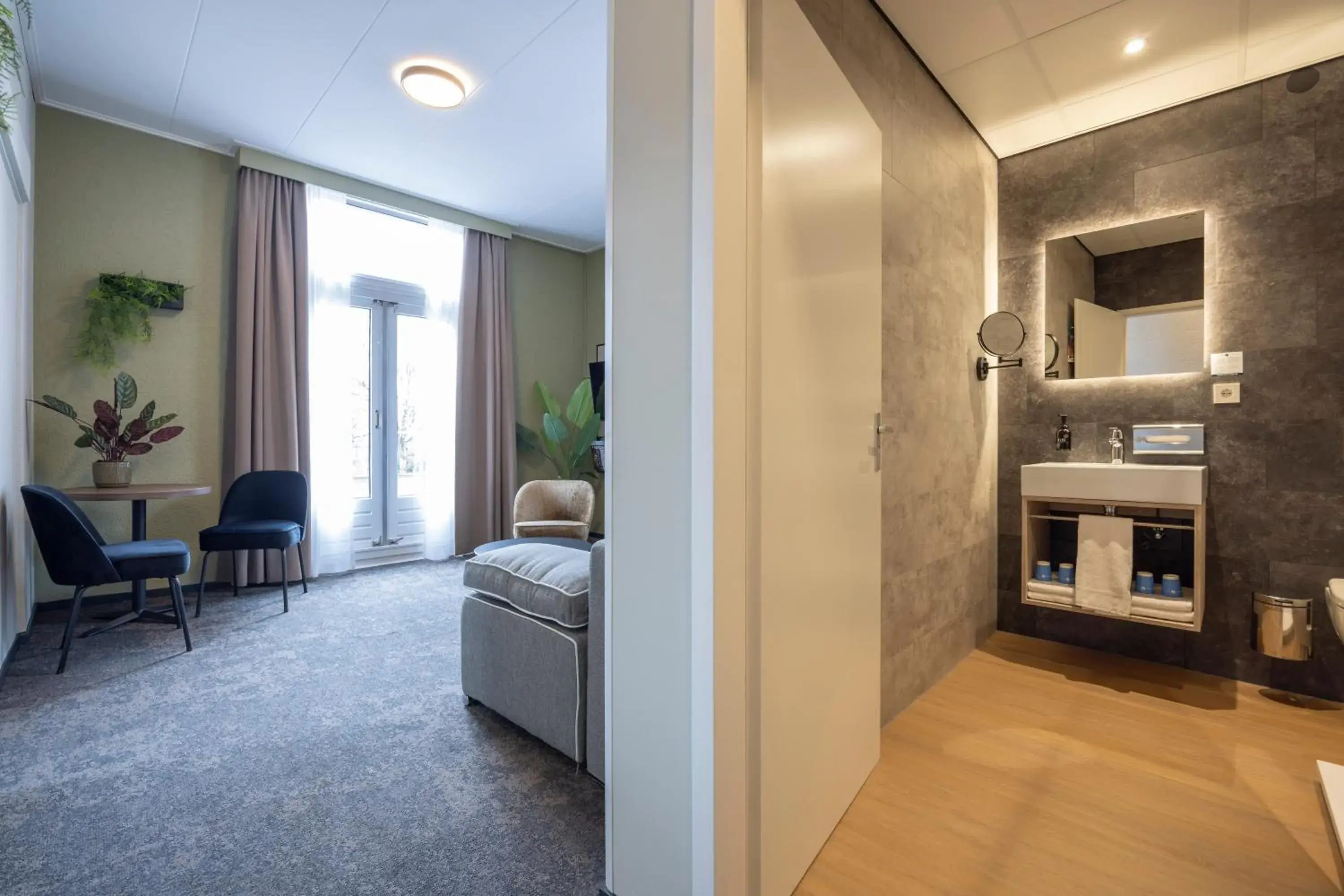 Photo of the whole room, Bed in Fletcher Hotel Apeldoorn Photo of the whole room, Bed in Fletcher Hotel Apeldoorn