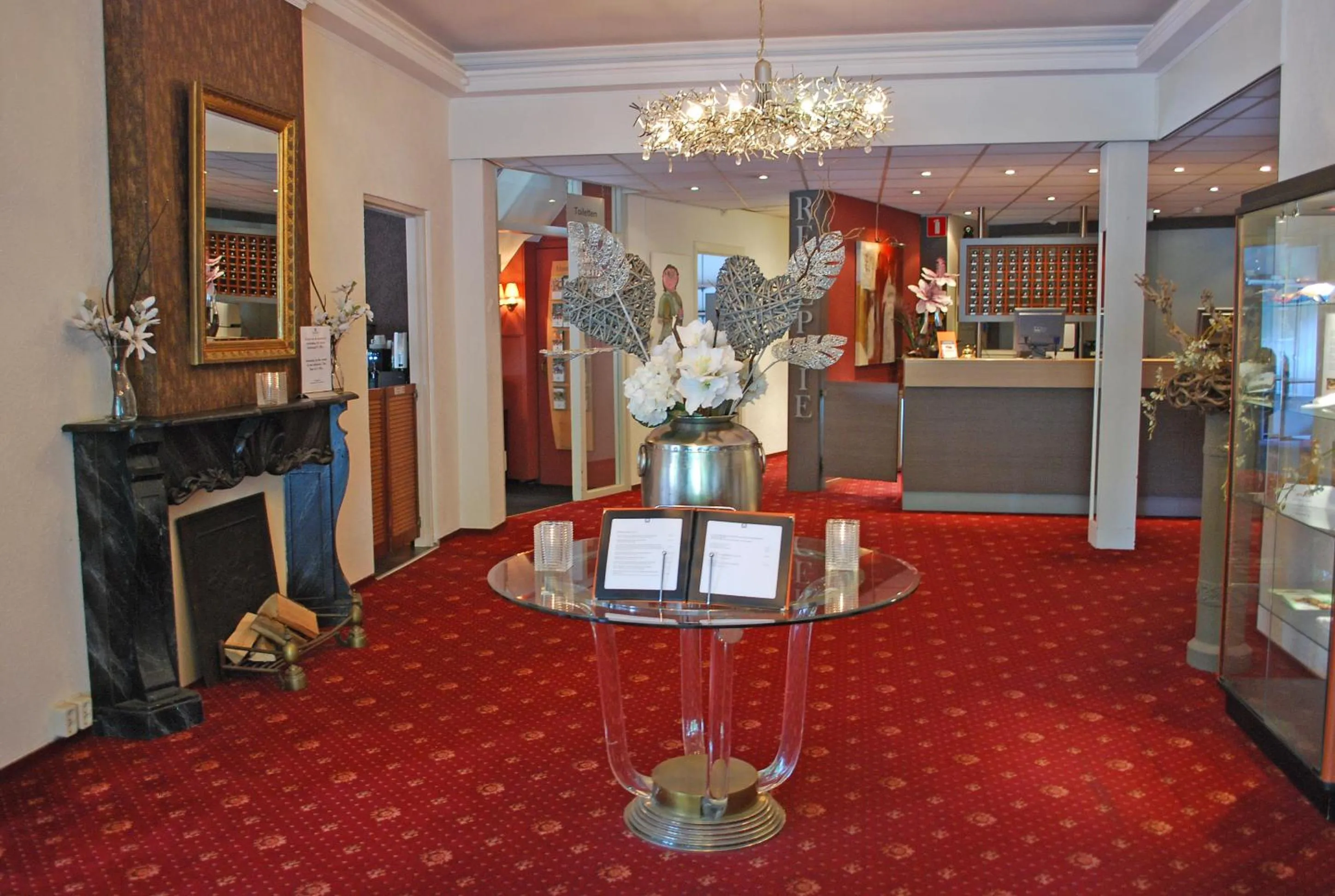 Lobby or reception in Fletcher Hotel Apeldoorn