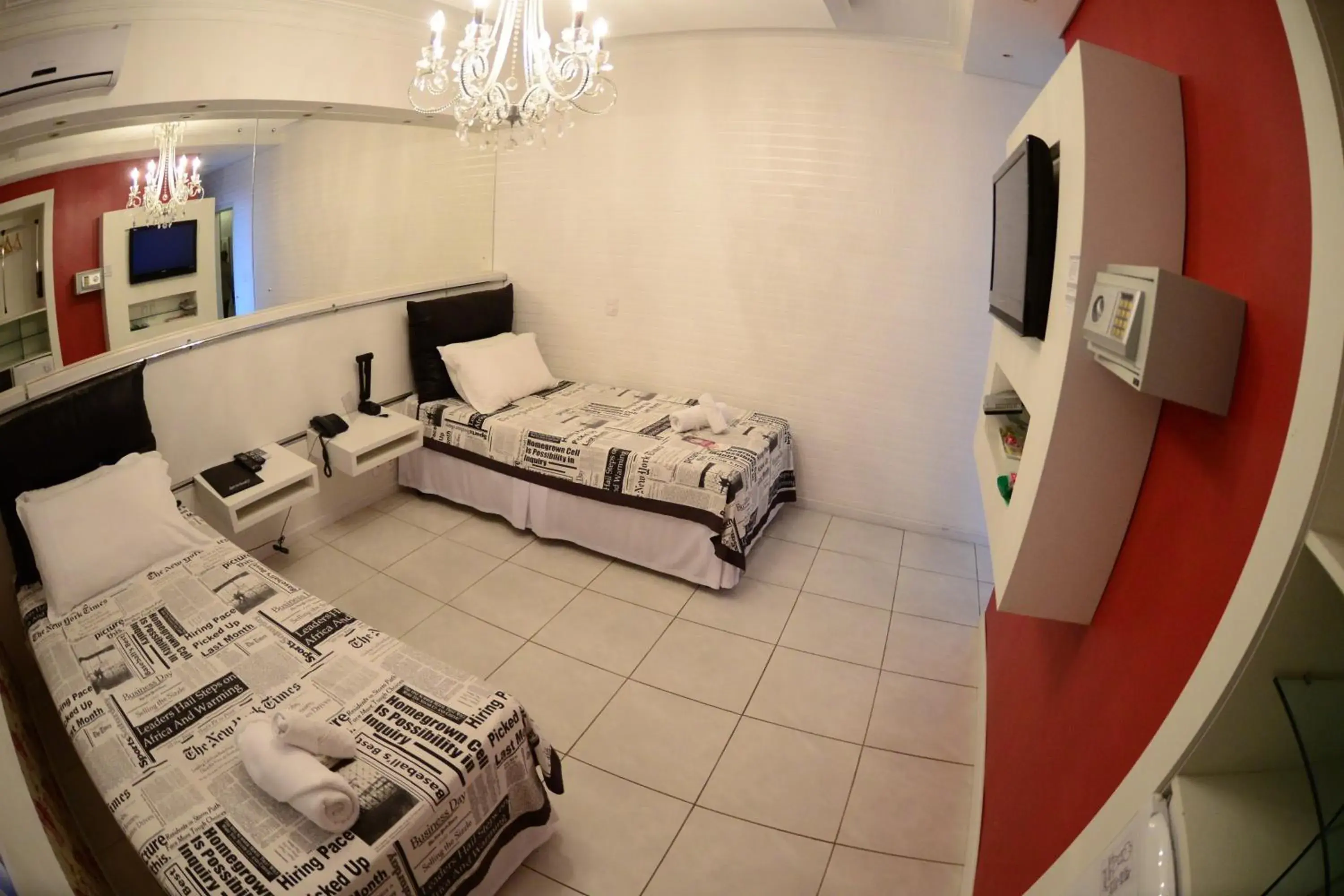 Twin Room in Germanias Blumen Hotel Twin Room in Germanias Blumen Hotel