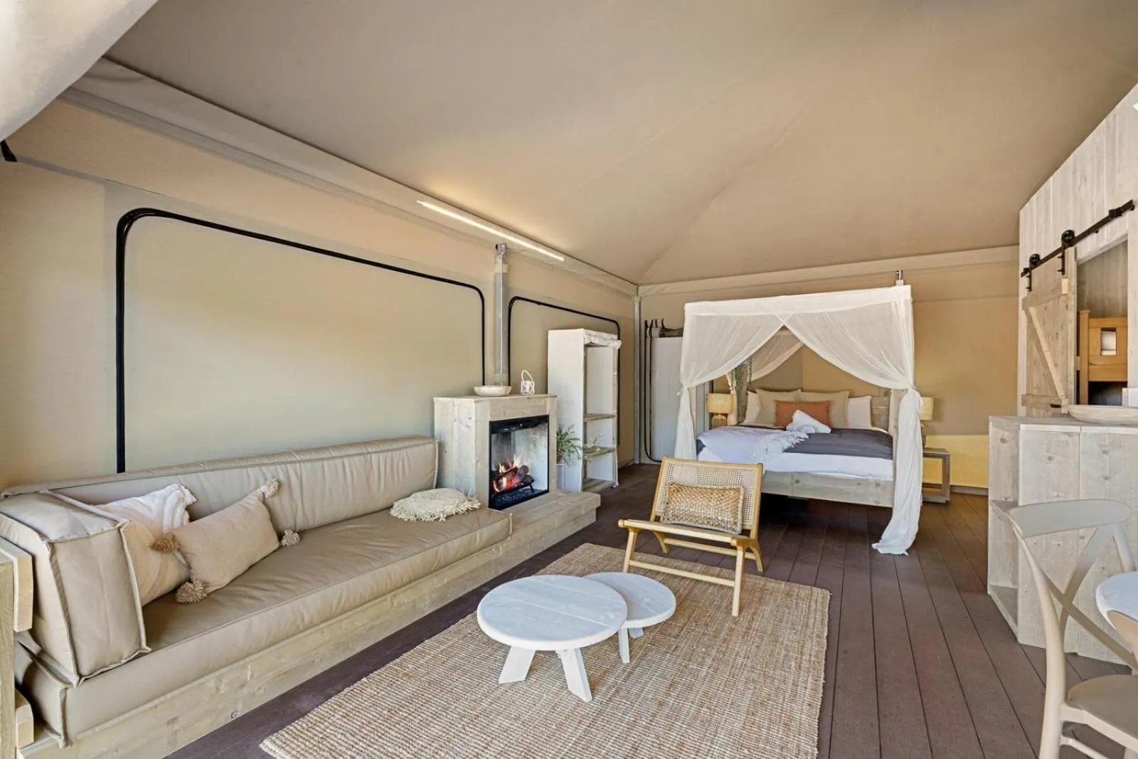 Bedroom, Bed in BIG4 Ingenia Holidays Inverloch