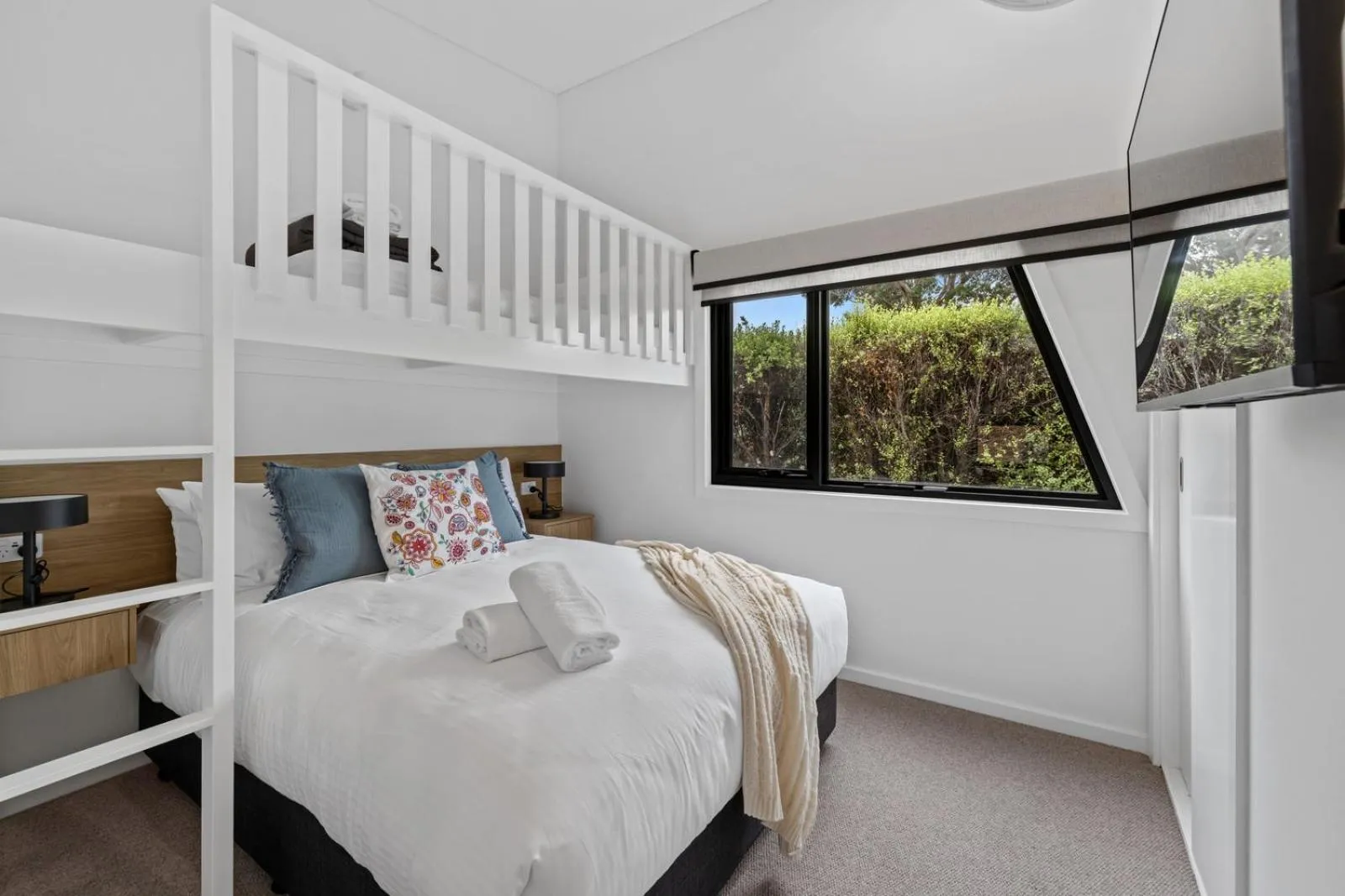 Bed in BIG4 Ingenia Holidays Inverloch