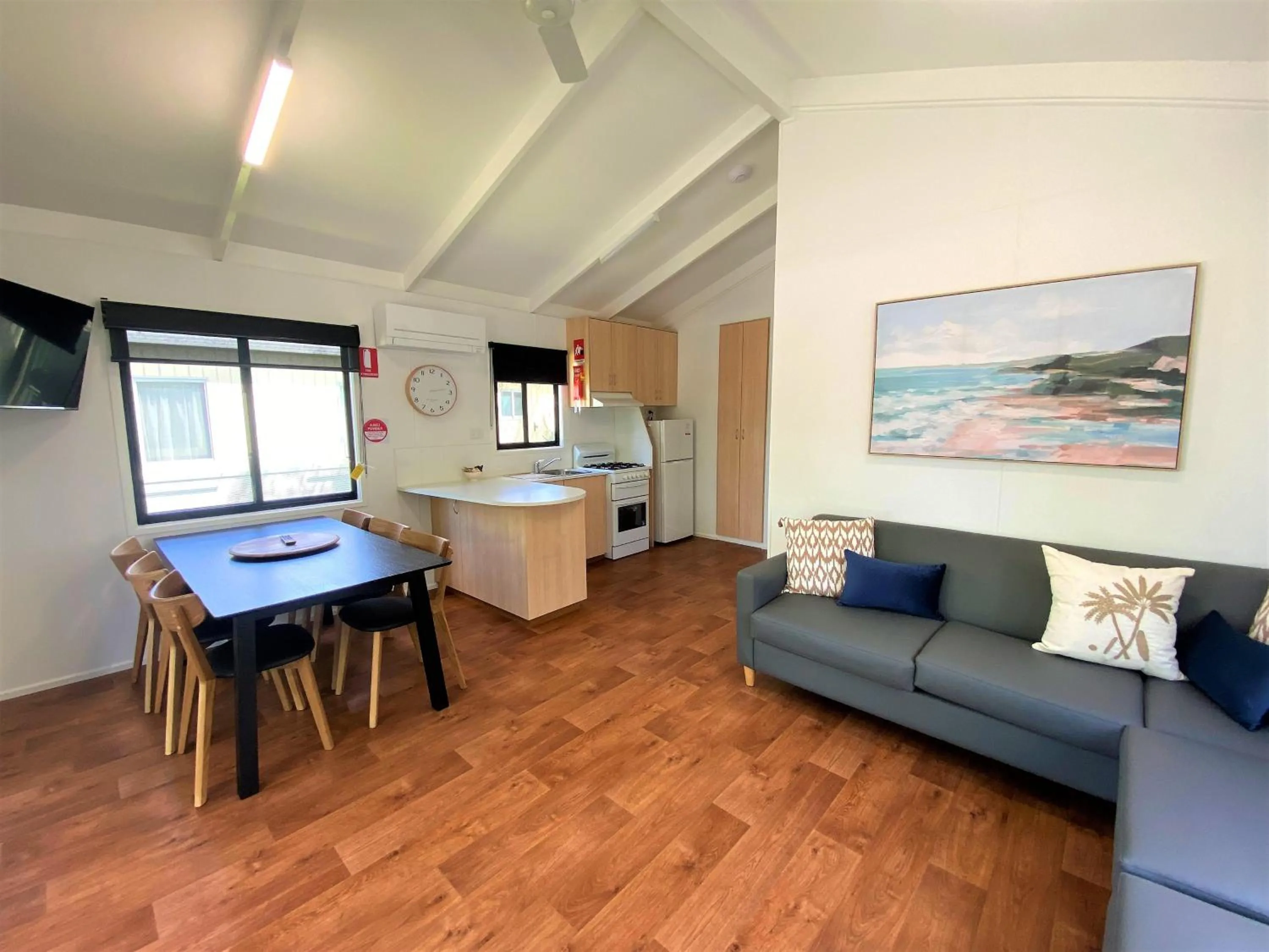 TV and multimedia in BIG4 Ingenia Holidays Inverloch