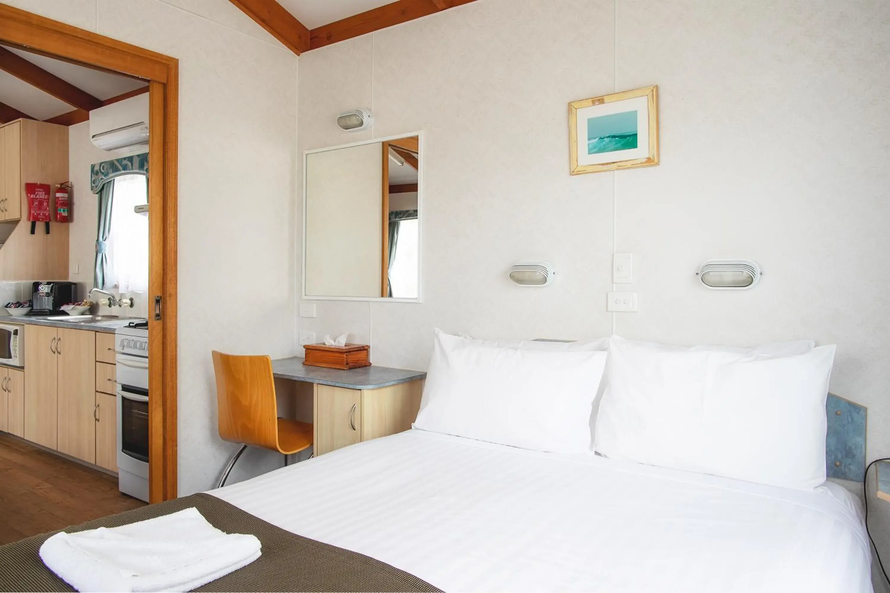 Bedroom, Bed in BIG4 Ingenia Holidays Inverloch Bedroom, Bed in BIG4 Ingenia Holidays Inverloch