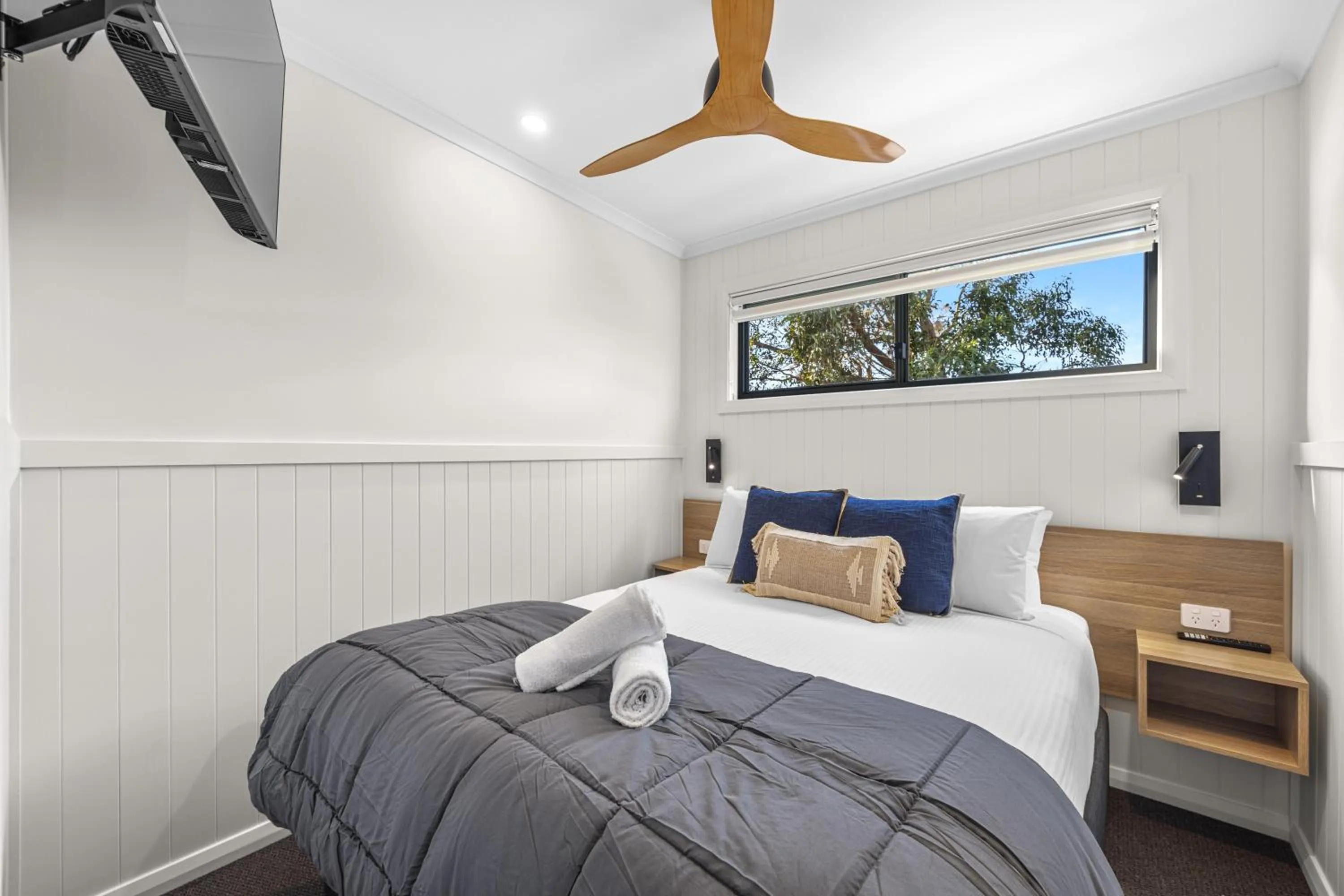 Bedroom, Bed in BIG4 Ingenia Holidays Inverloch