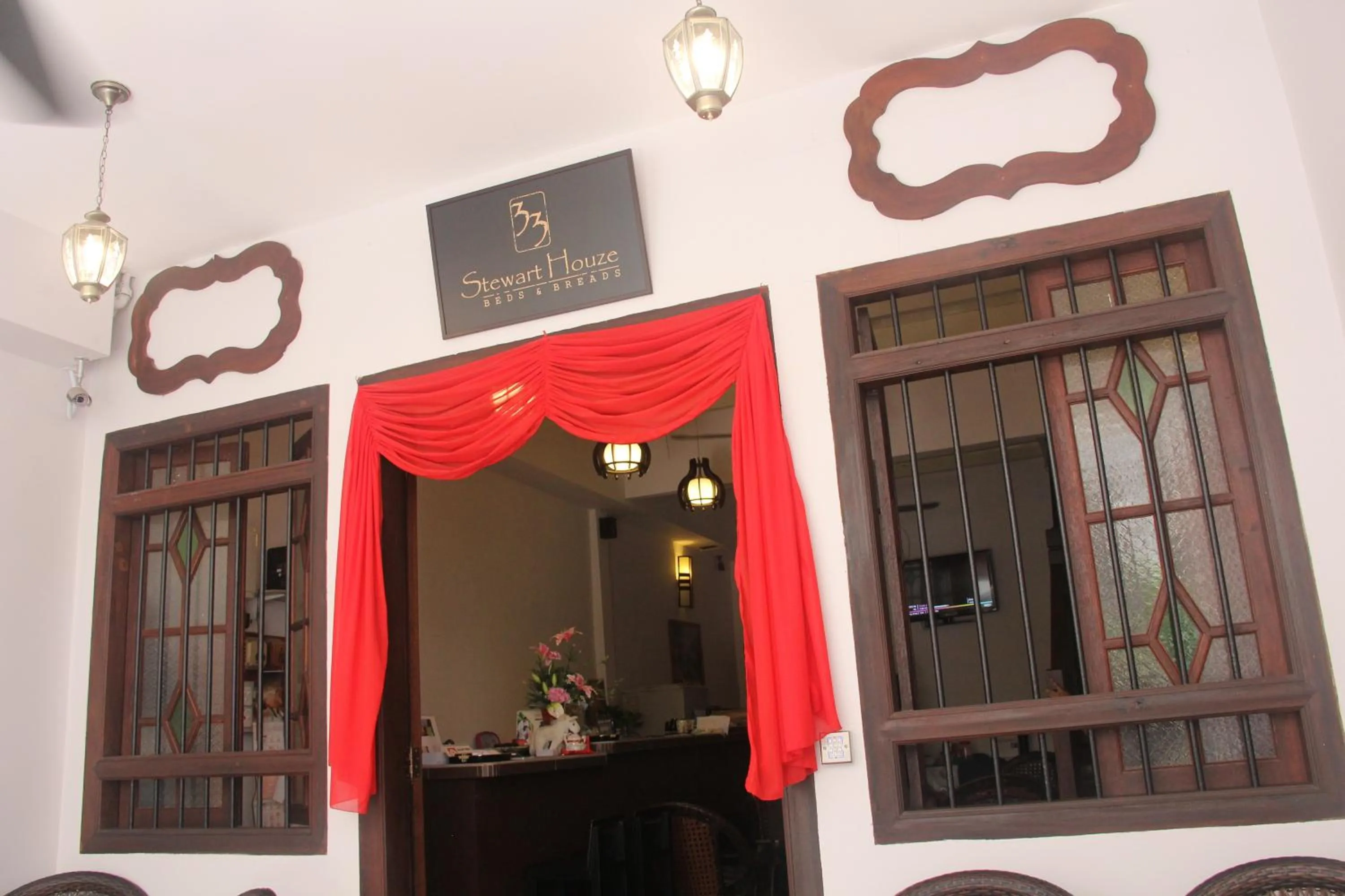 Facade/entrance in Thirty Three Stewart Houze