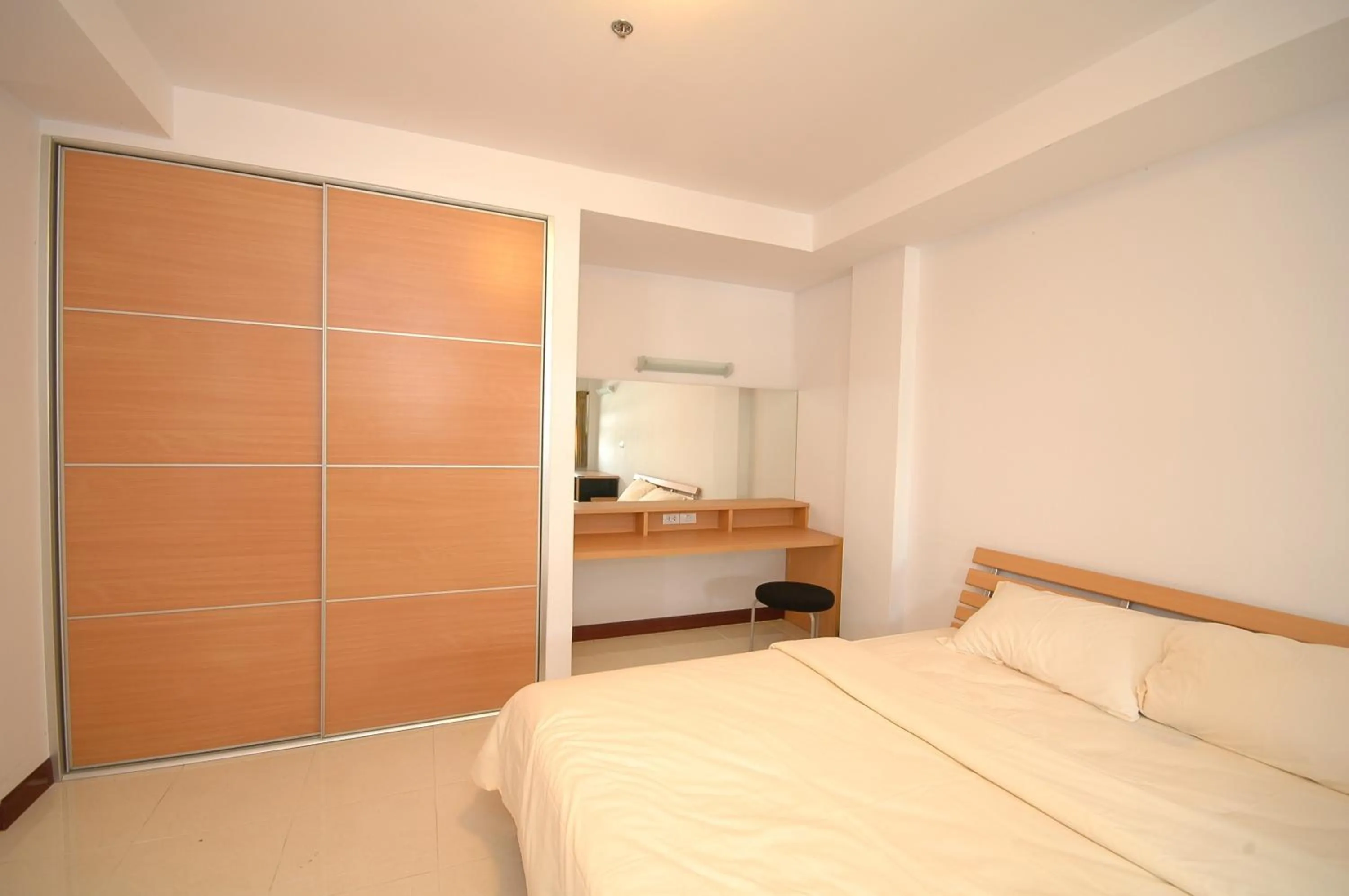 Bedroom, Bed in Rangsit Apartment II