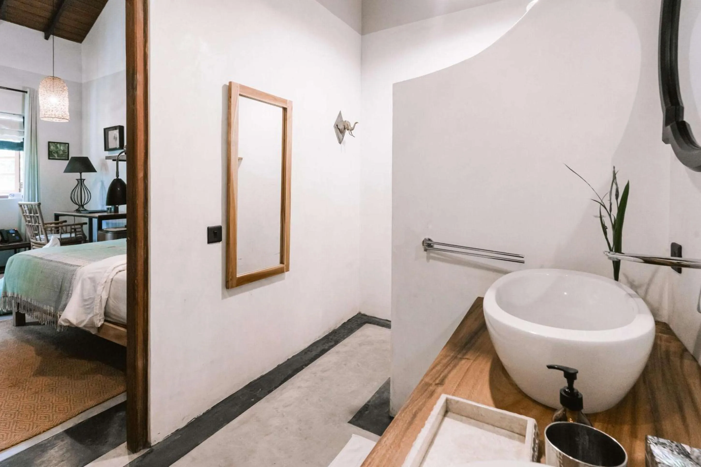 Toilet in Eraeliya Villas & Gardens