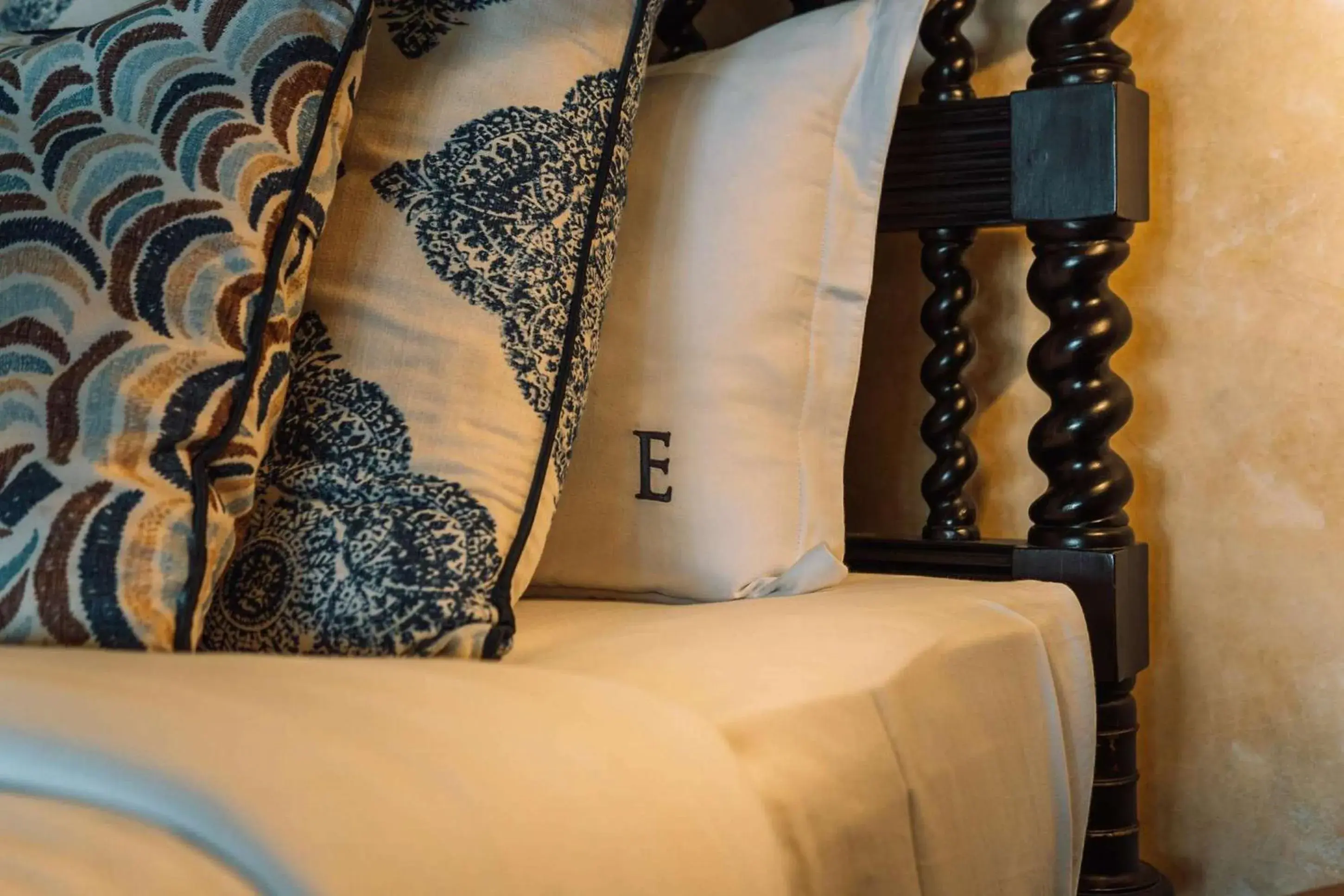 Bed in Eraeliya Villas & Gardens Bed in Eraeliya Villas & Gardens