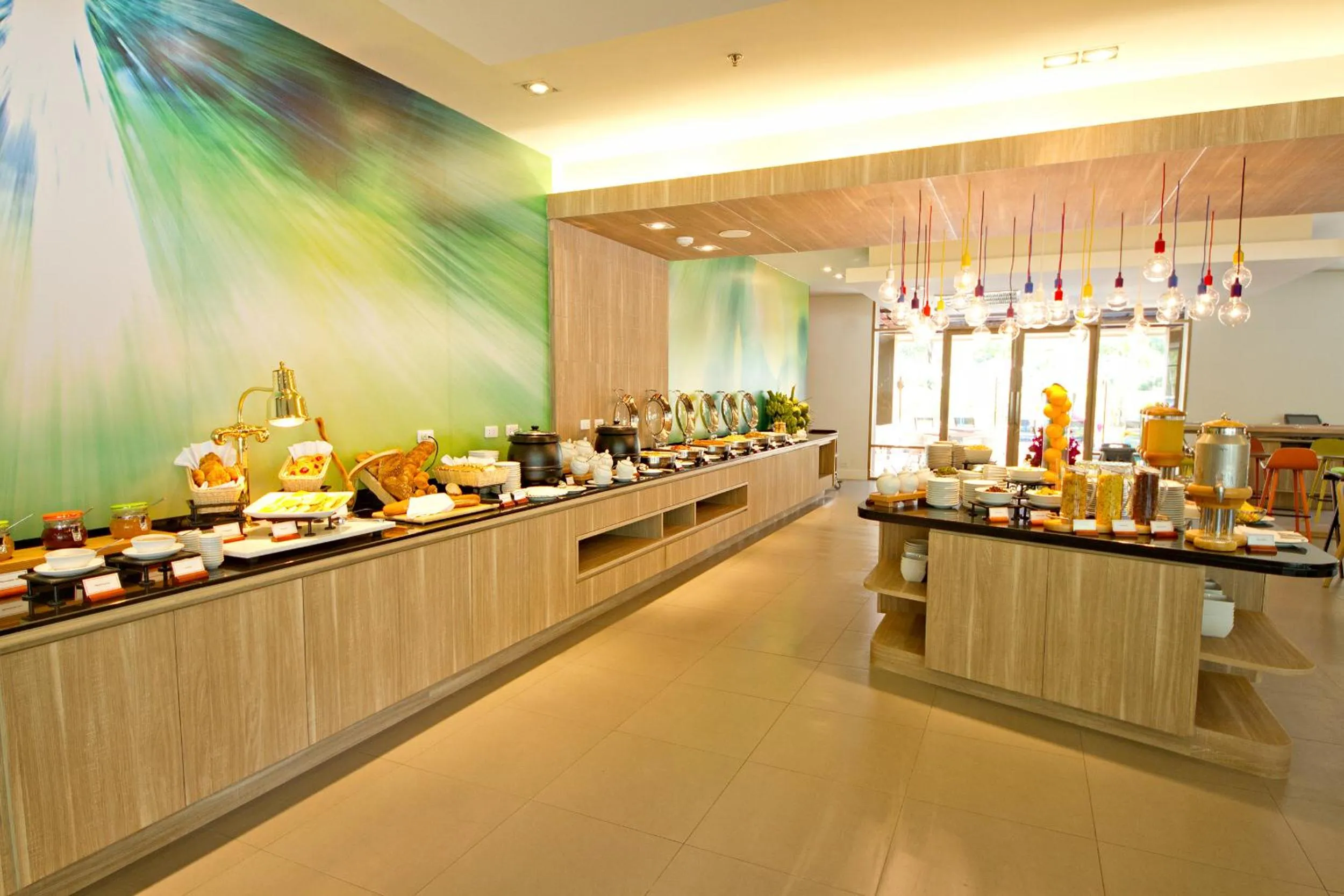 Restaurant/places to eat in ibis Styles Krabi Ao Nang