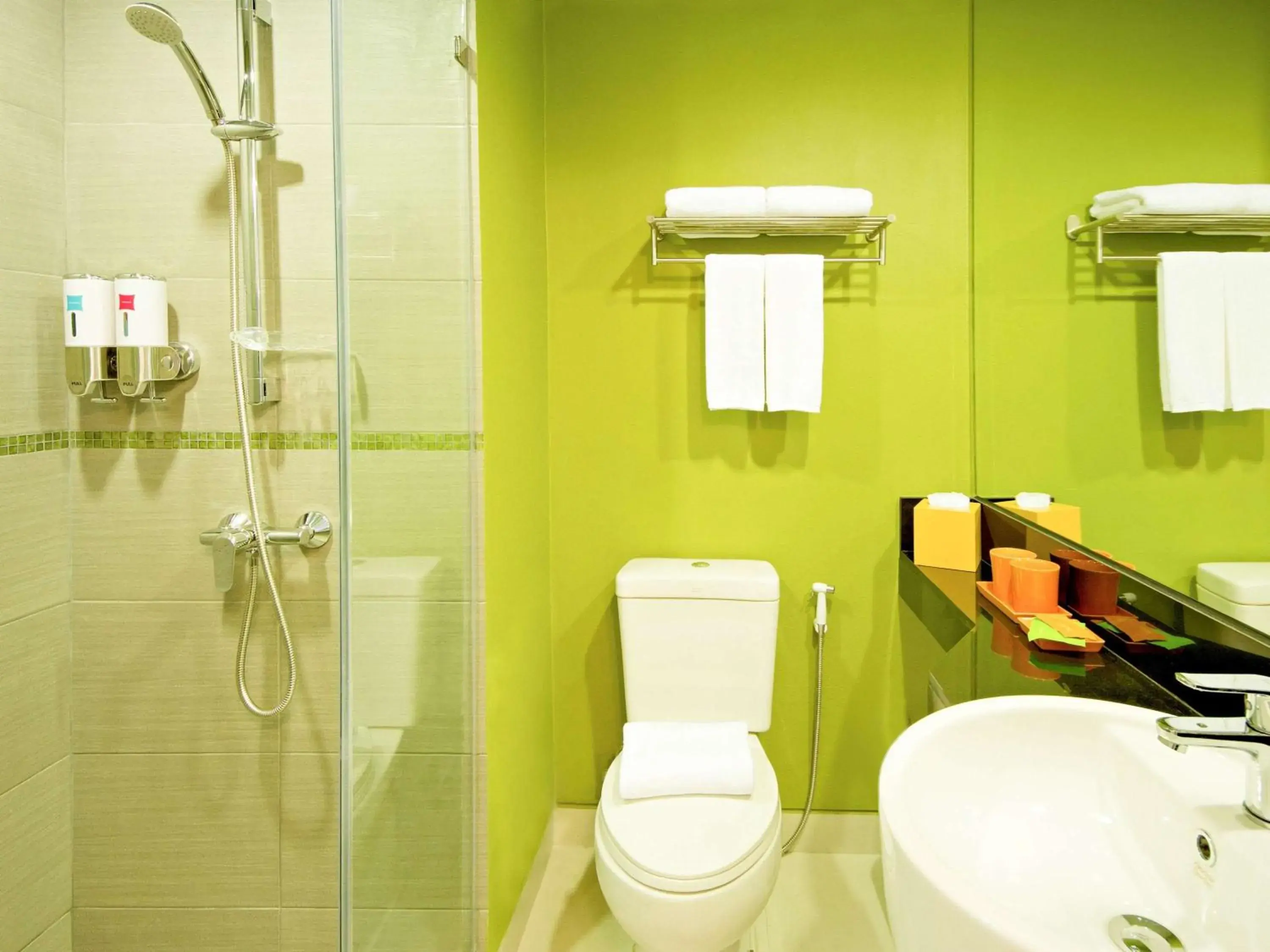 Photo of the whole room in ibis Styles Krabi Ao Nang Photo of the whole room in ibis Styles Krabi Ao Nang