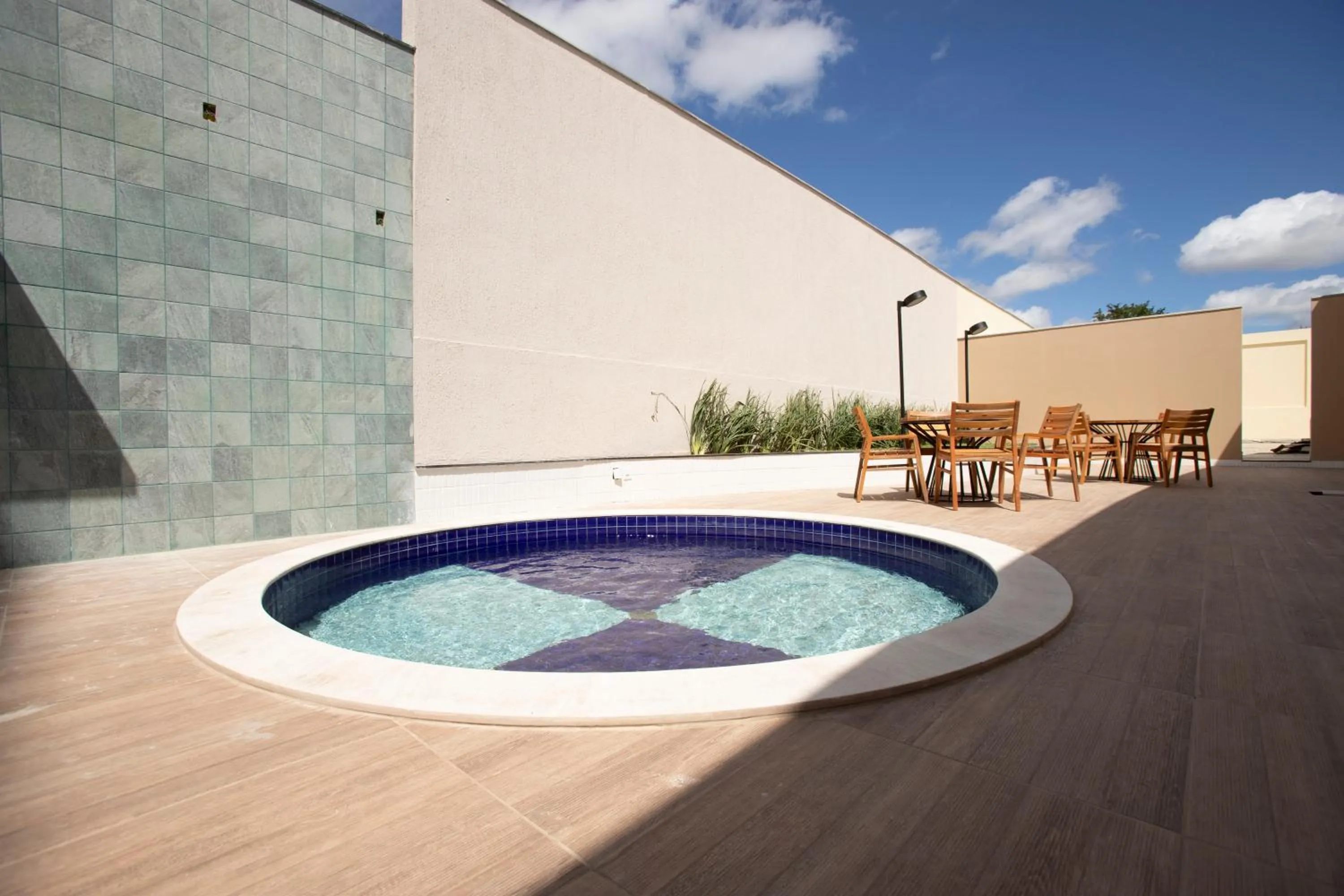 Swimming pool in Nobile Hotel Araripina