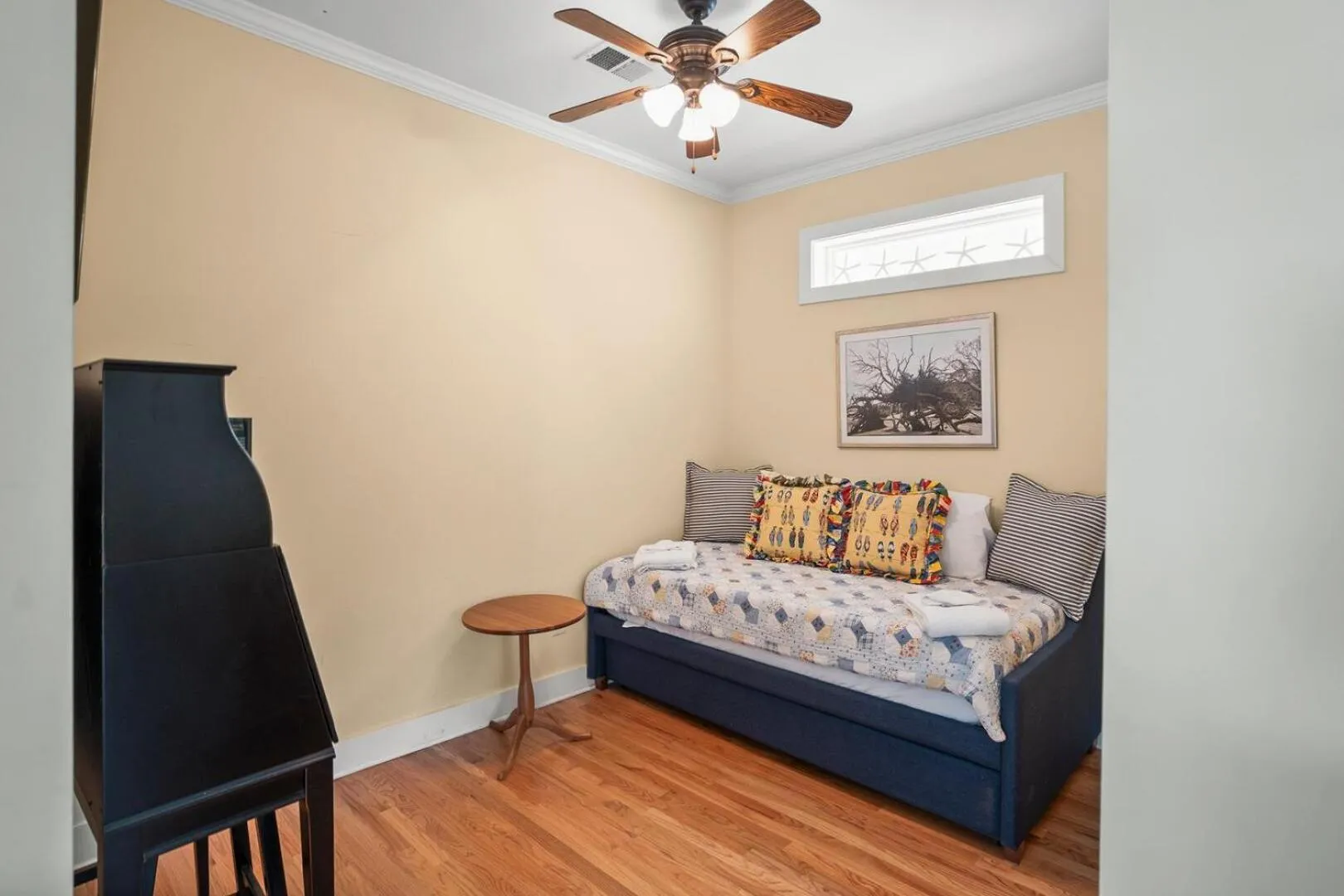 Bed in 694 Bonito Rd-Sandy Palms