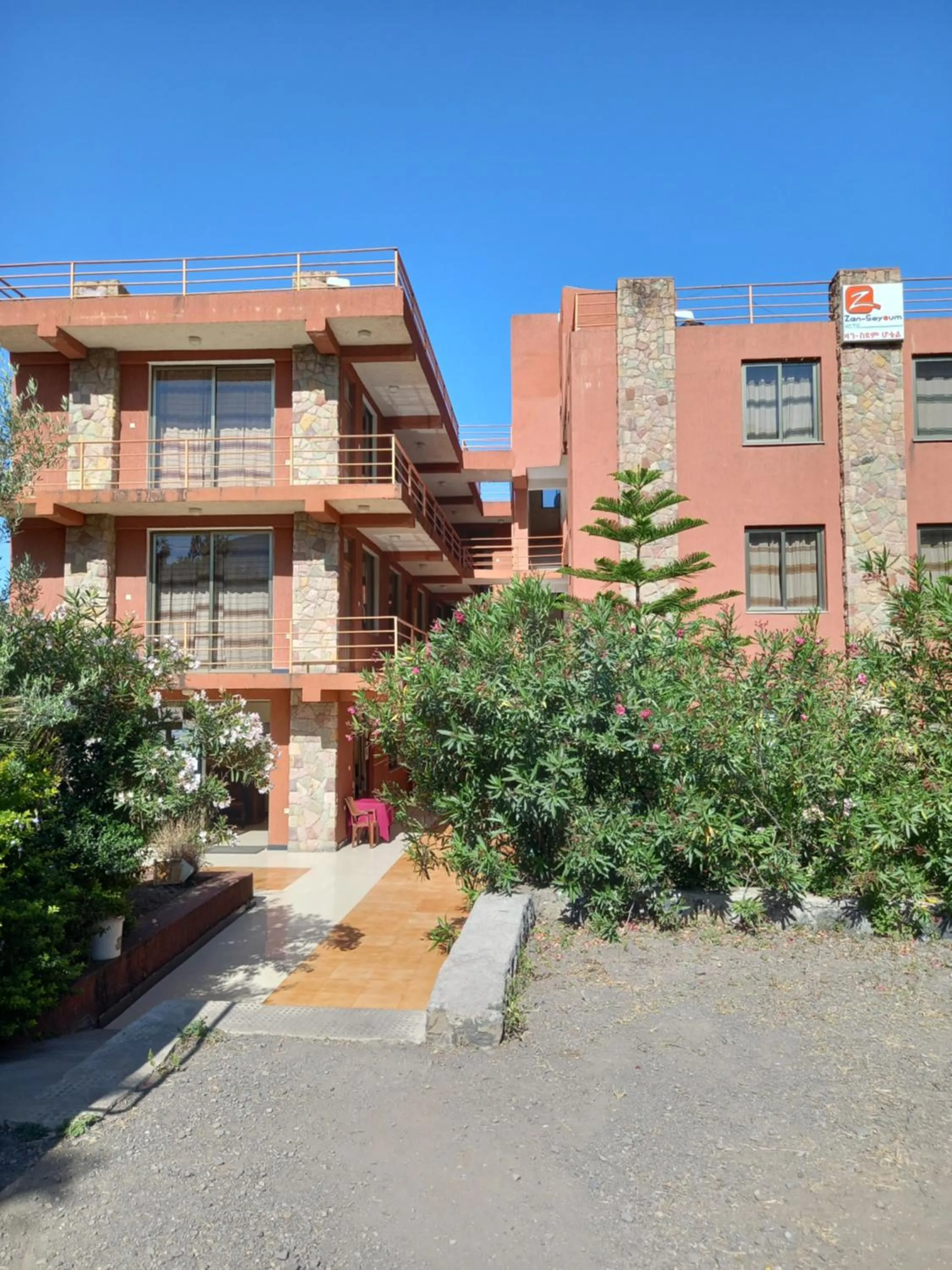Property building in Zan-Seyoum Hotel - Lalibela