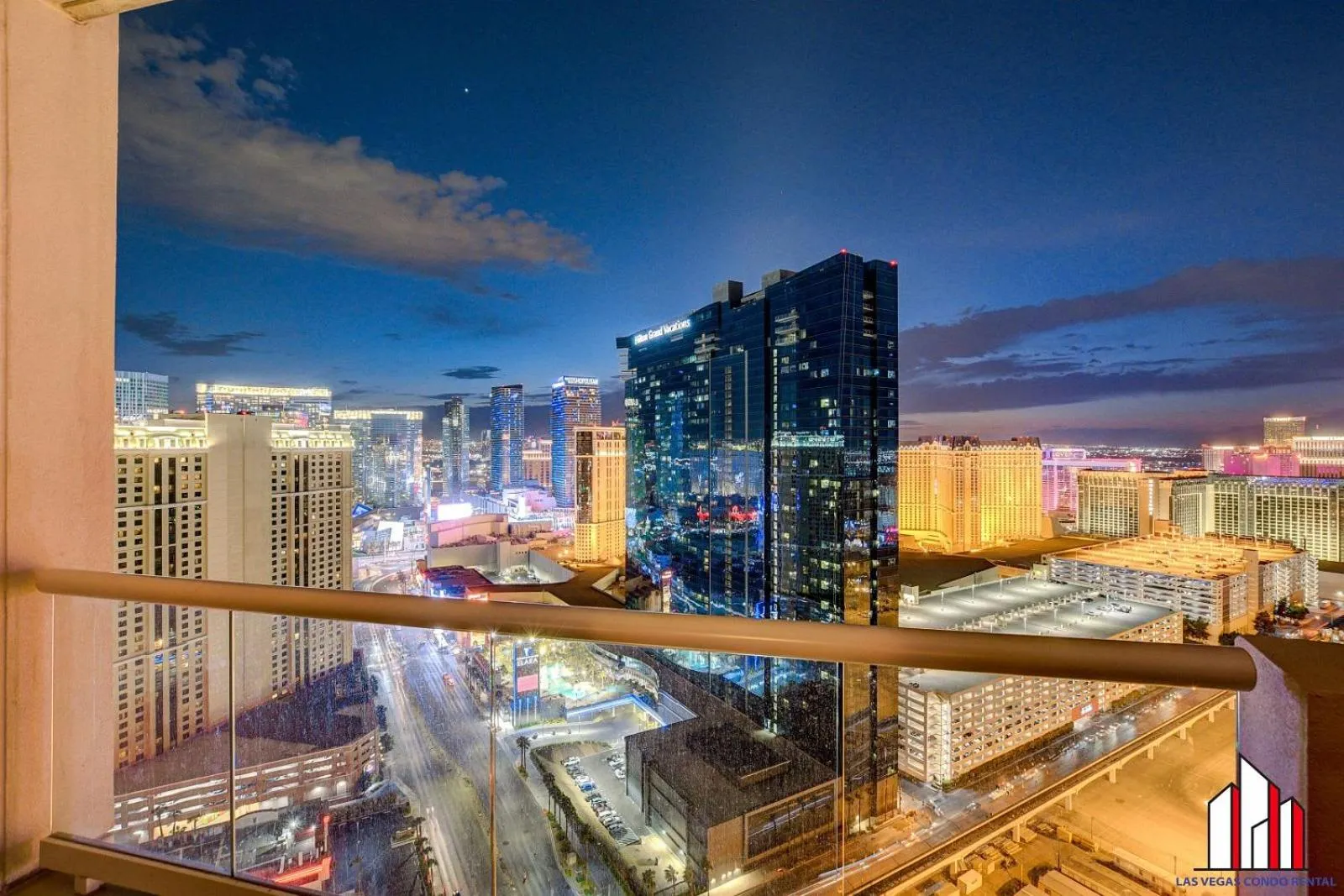 Signature 2Br3Ba F1 View Balcony Ste 34-819 and 21