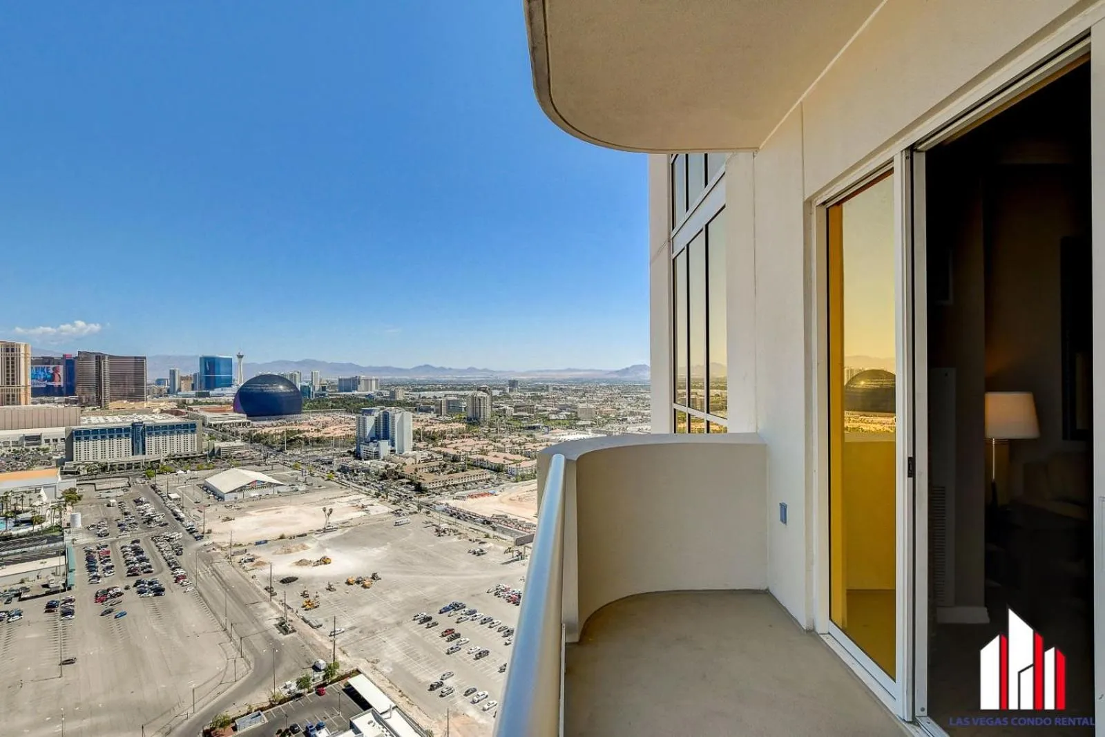 Signature 2Br3Ba F1 View Balcony Ste 34-819 and 21