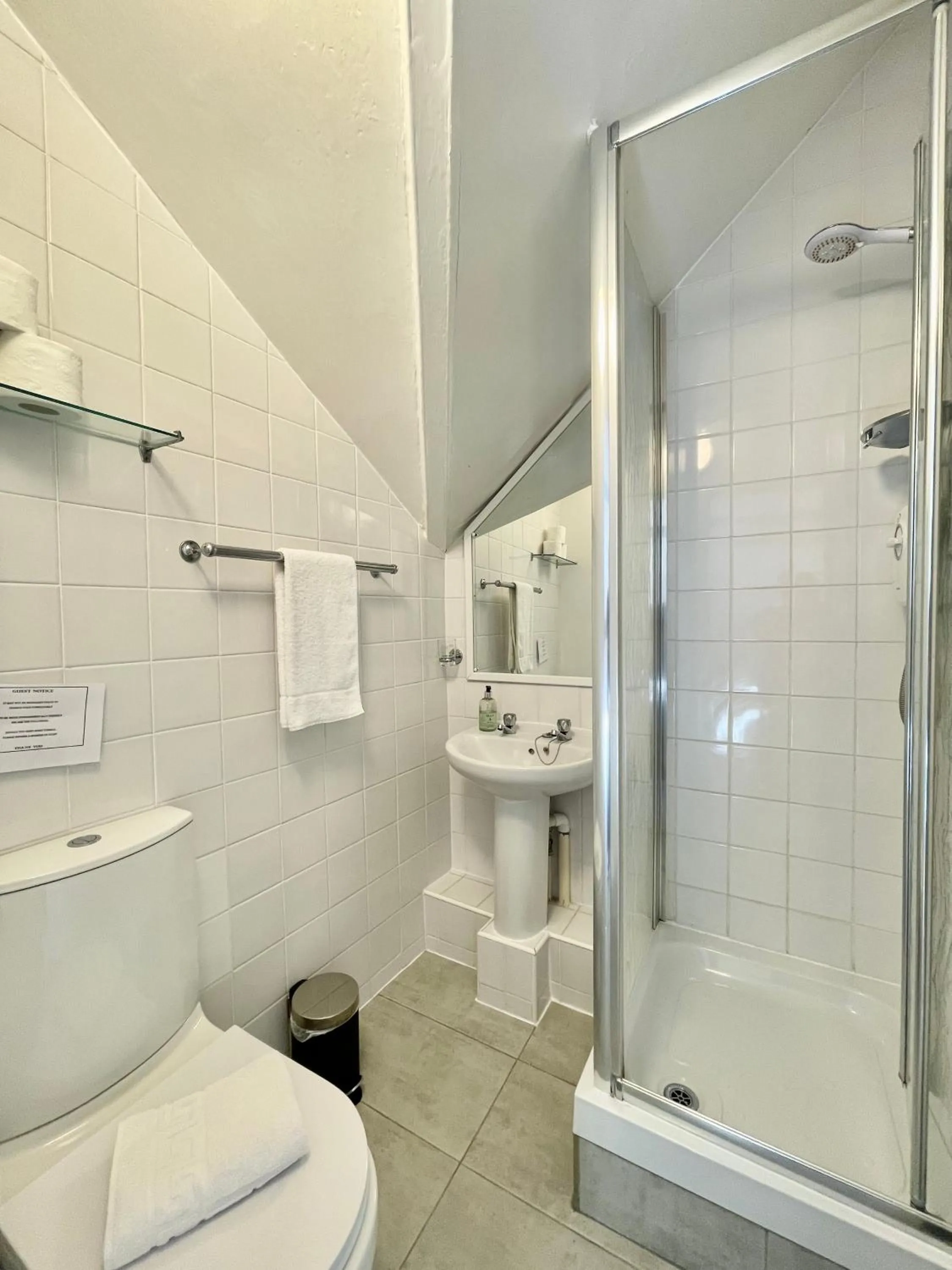 Shower in The Hedley Townhouse