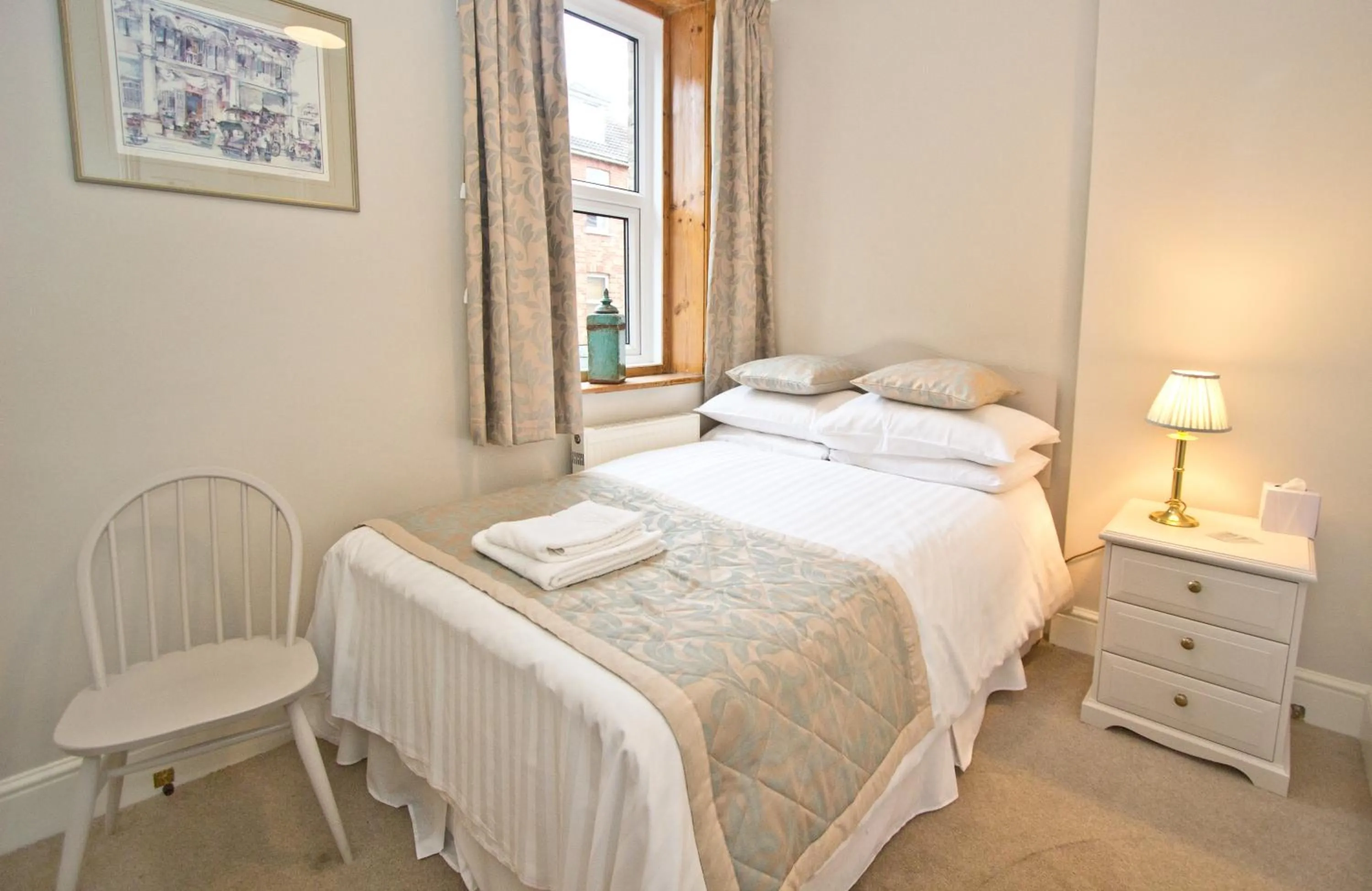 Bed in The Hedley Townhouse