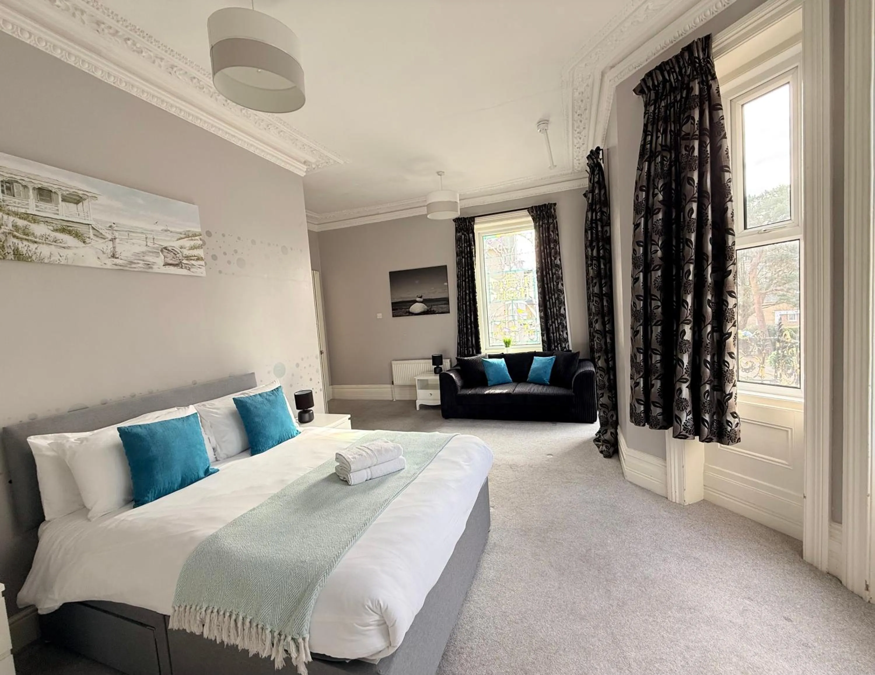 Bed in The Hedley Townhouse
