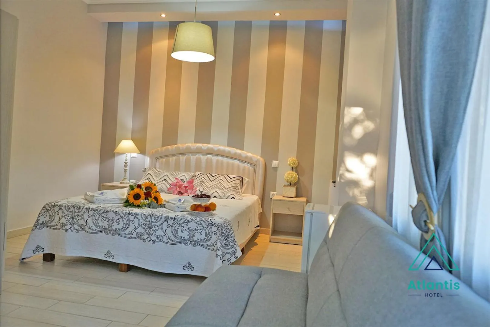 Bedroom, Bed in Hotel Atlantis