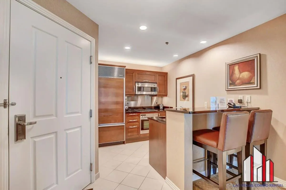 Signature 2Br3Ba F1 View Balcony Ste 21-701 and 03