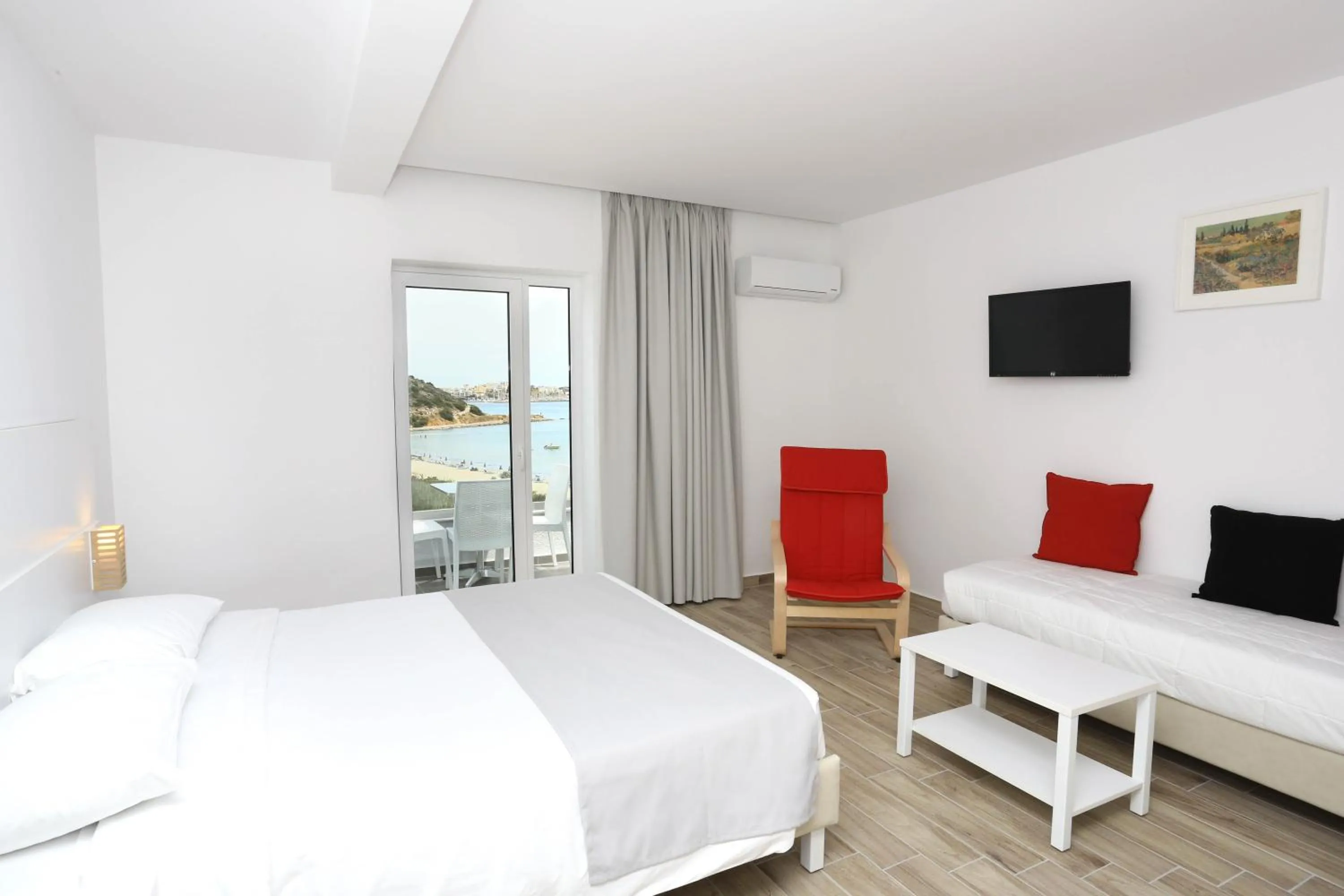 Bedroom in Blu Acqua Hotel