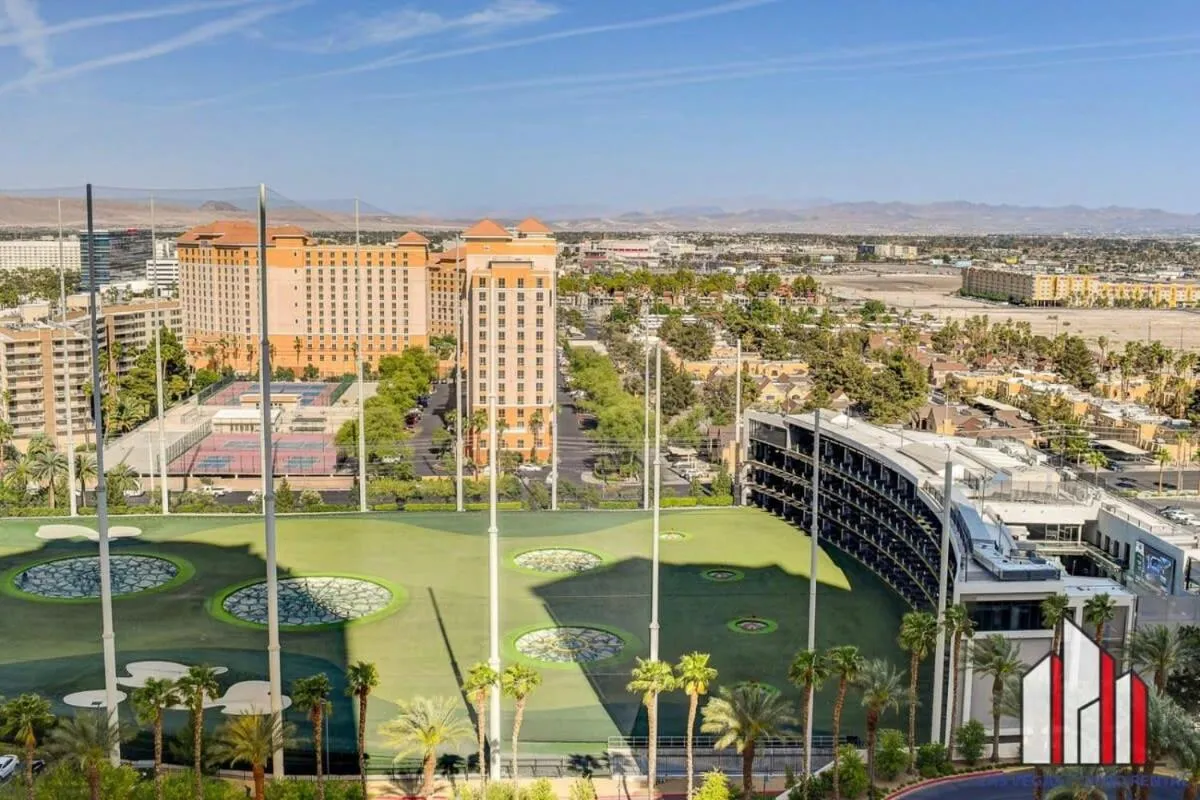 Signature 2Br3Ba balcony combo units 16-702 and 04