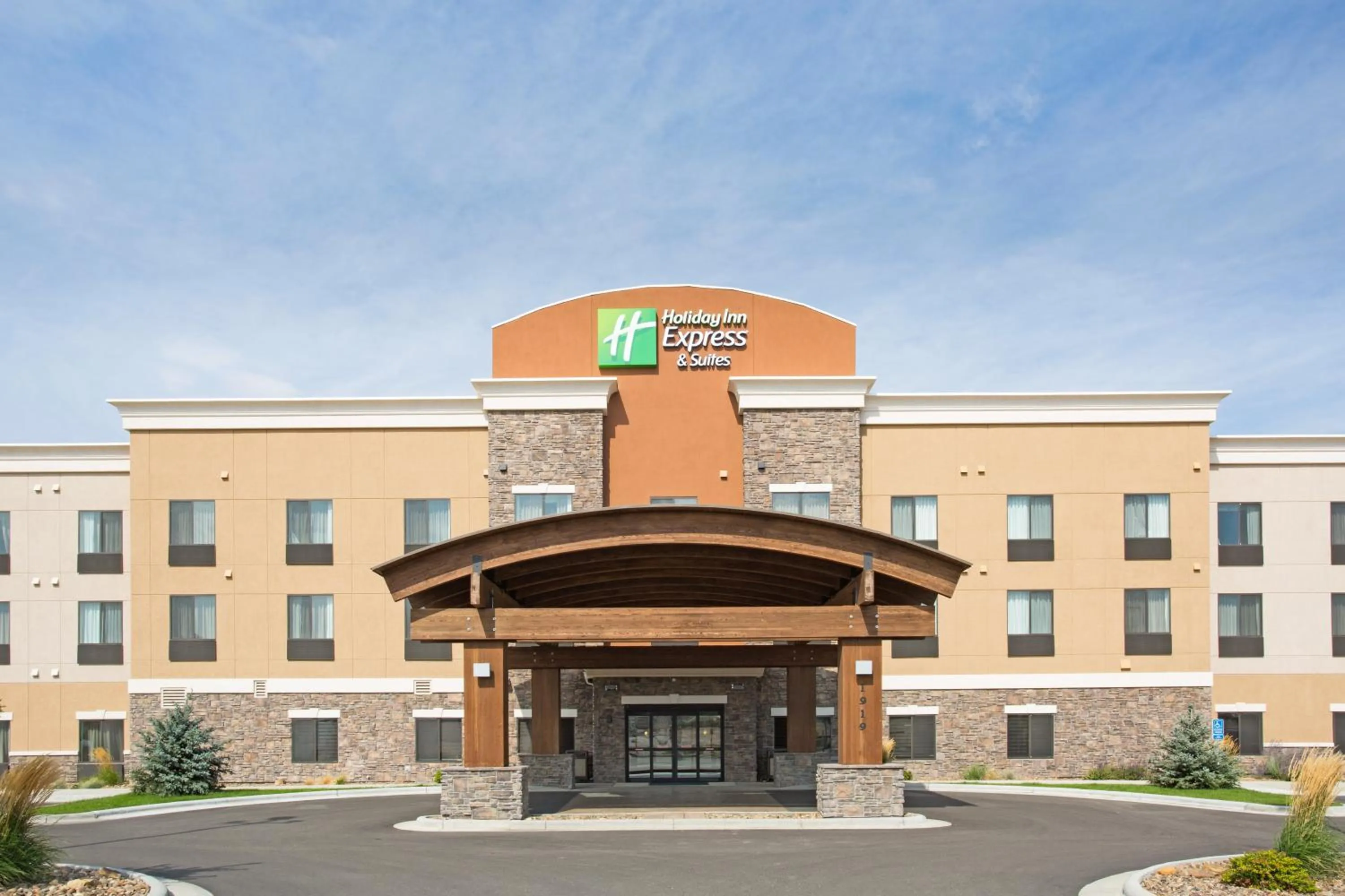 Property building in Holiday Inn Express & Suites Glendive by IHG