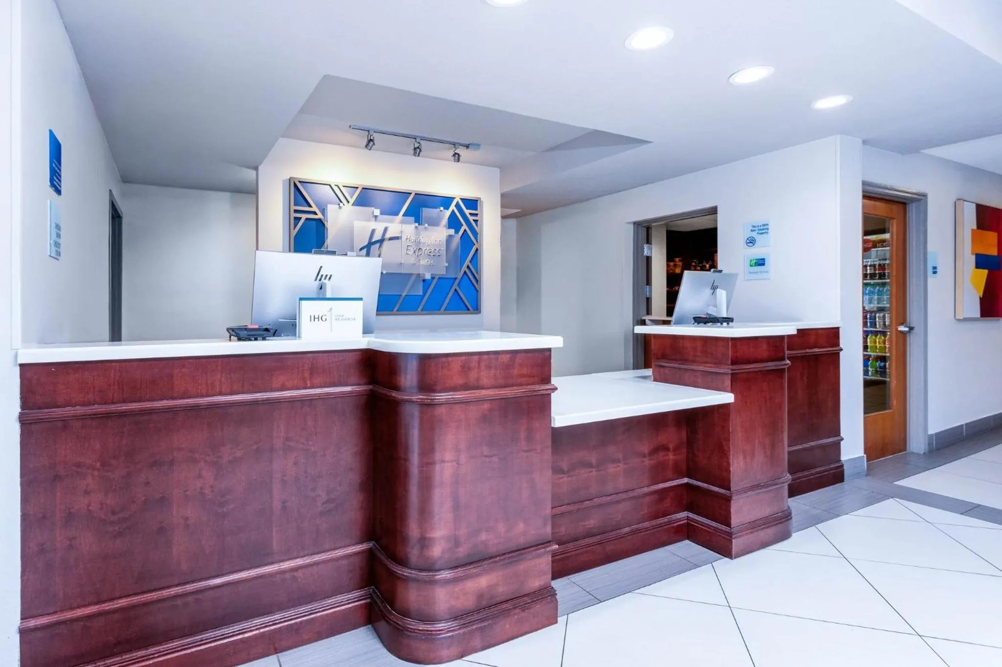 Property building in Holiday Inn Express & Suites Lantana by IHG