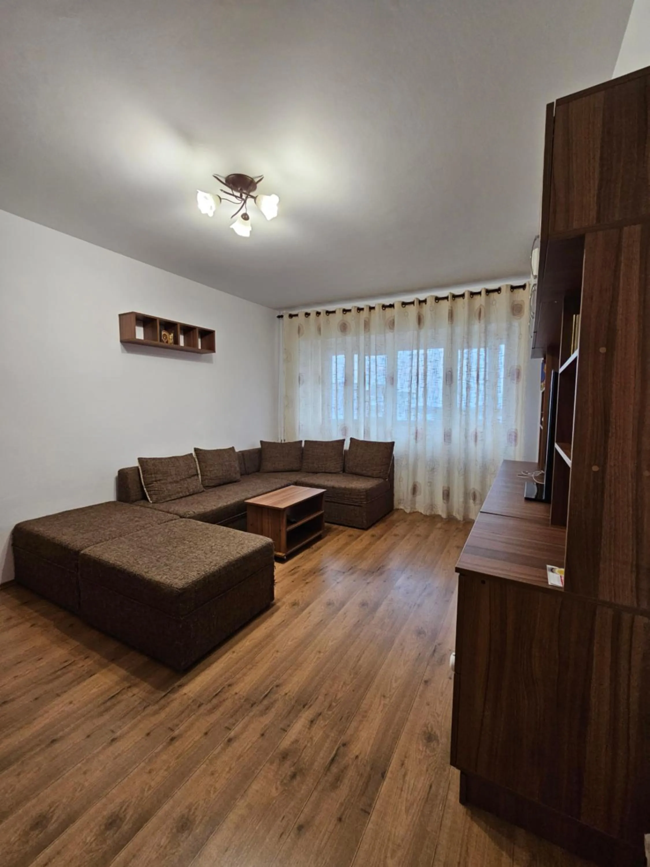 Authorised 2BR Apt near CityCenter - 1 parking lot