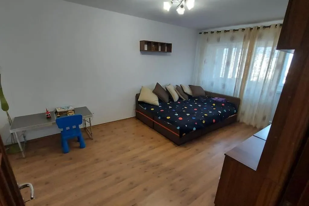 Authorised 2BR Apt near CityCenter - 1 parking lot