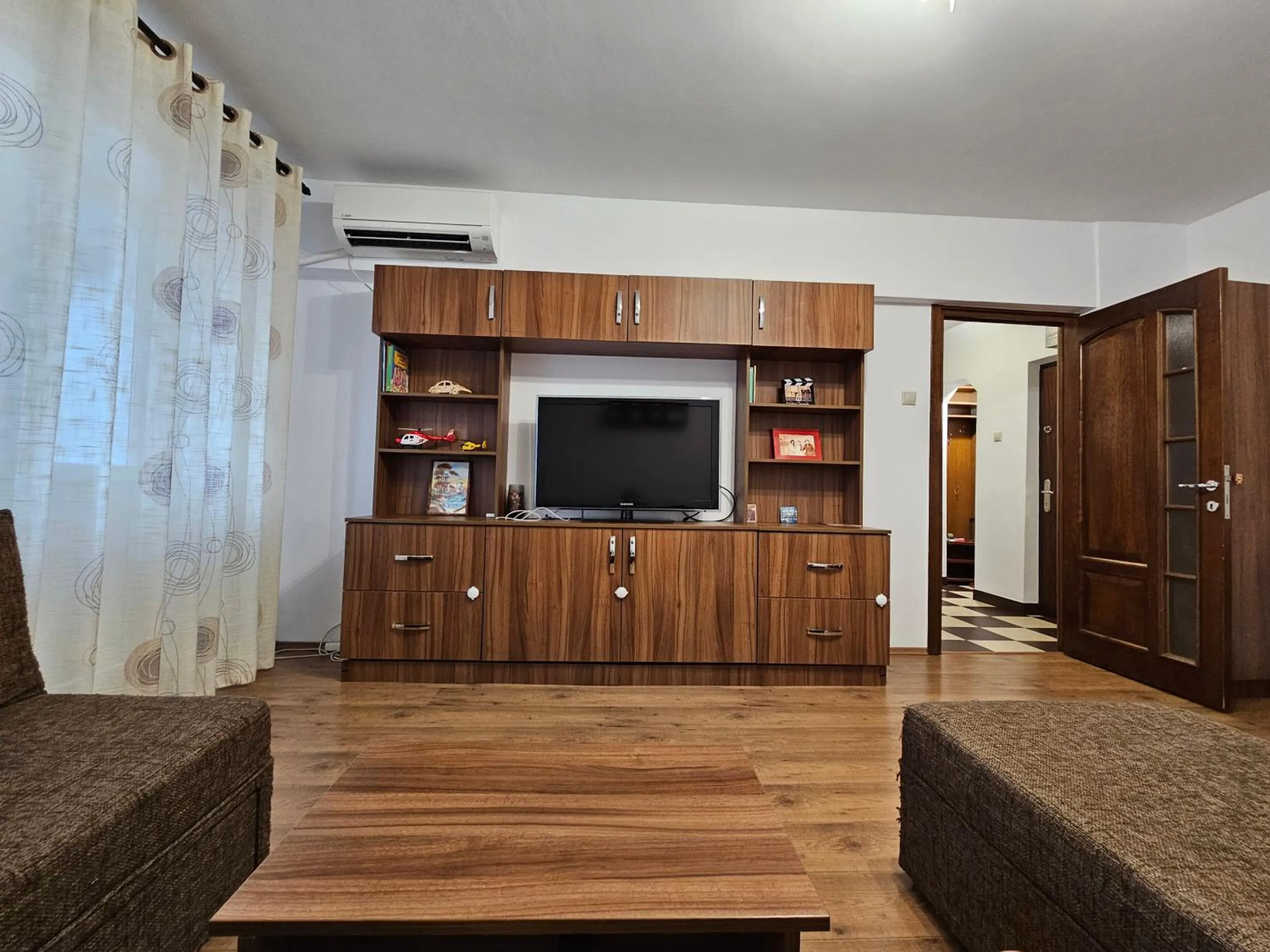 Authorised 2BR Apt near CityCenter - 1 parking lot